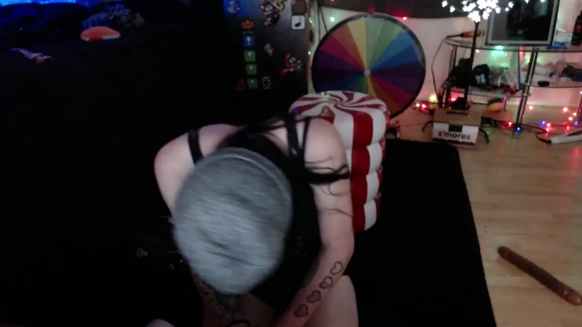 Gallery image thumbnail from Pengo's myfreecams stream on, 11/06/2025, 12:50 image 10 of 20