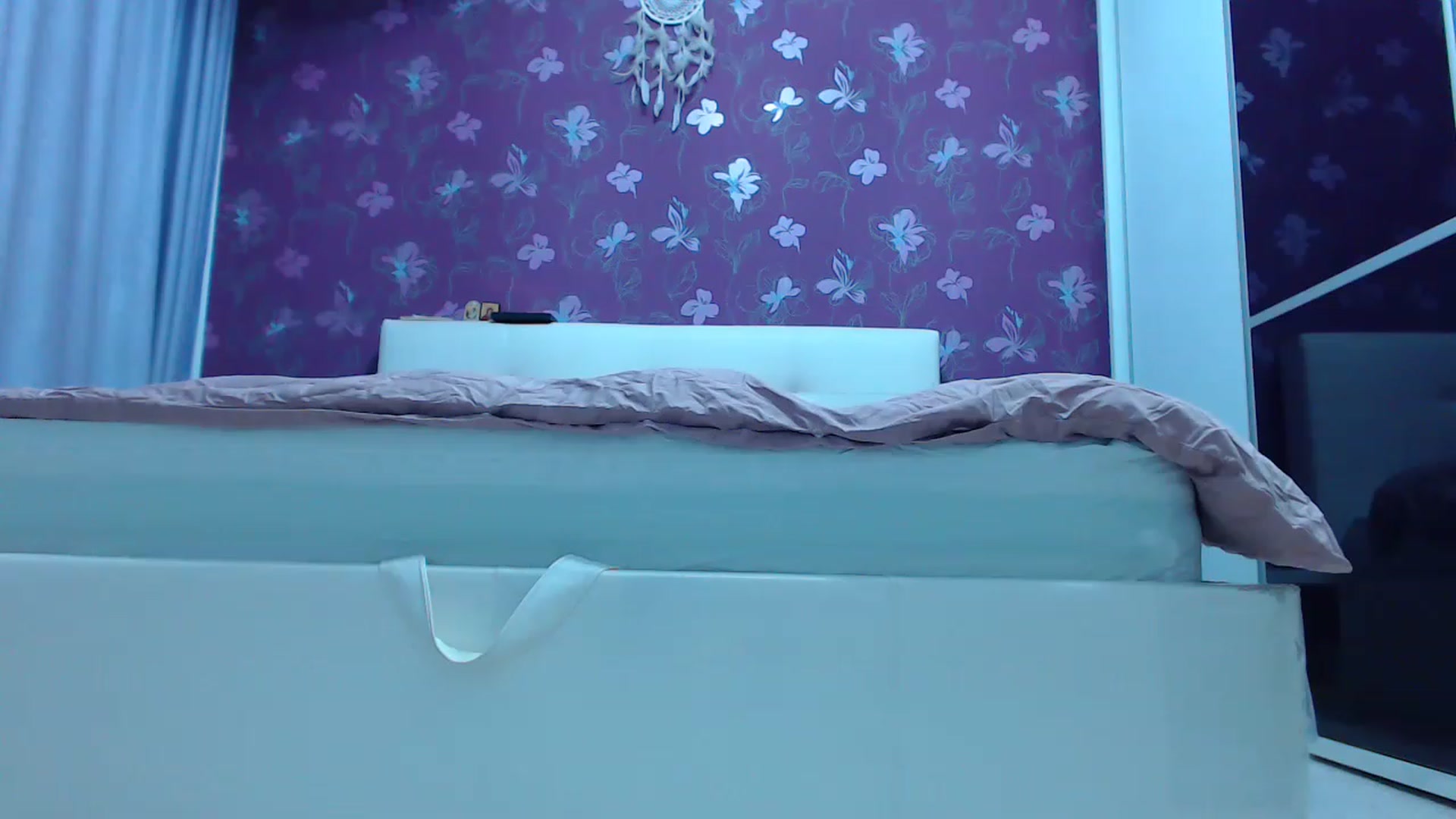 Gallery image thumbnail from Pennellop's myfreecams stream on, 01/03/2023, 18:10 image 4 of 20