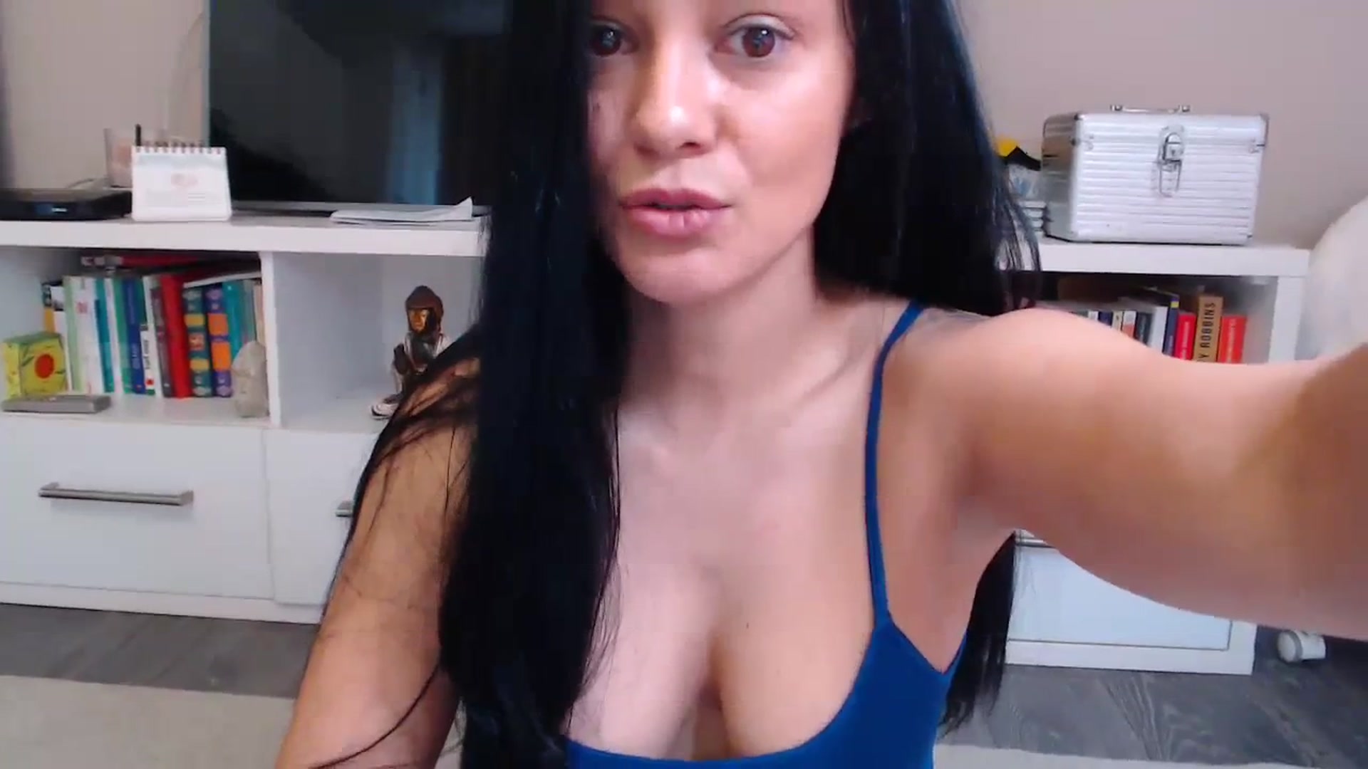Gallery image thumbnail from Pennellop's myfreecams stream on, 11/05/2023, 10:09 image 18 of 20
