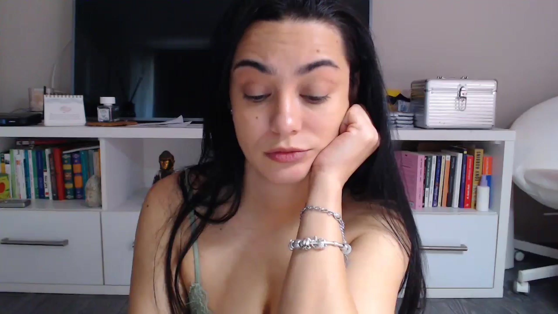 Gallery image thumbnail from Pennellop's myfreecams stream on, 11/06/2023, 09:47 image 5 of 20