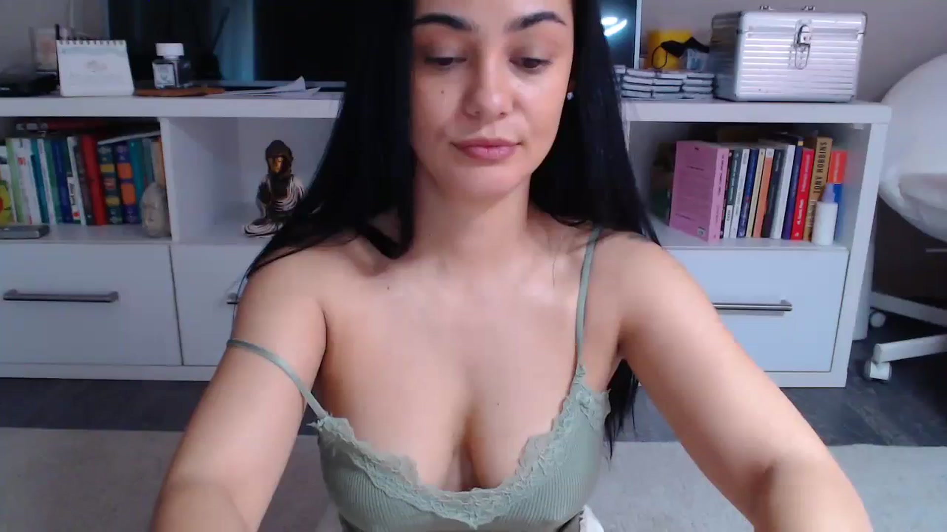Gallery image thumbnail from Pennellop's myfreecams stream on, 11/06/2023, 09:47 image 19 of 20