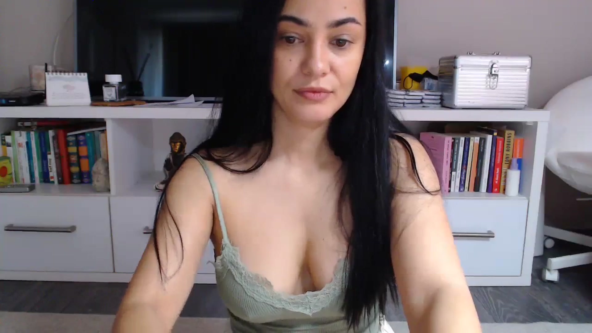 Gallery image thumbnail from Pennellop's myfreecams stream on, 11/06/2023, 09:47 image 11 of 20