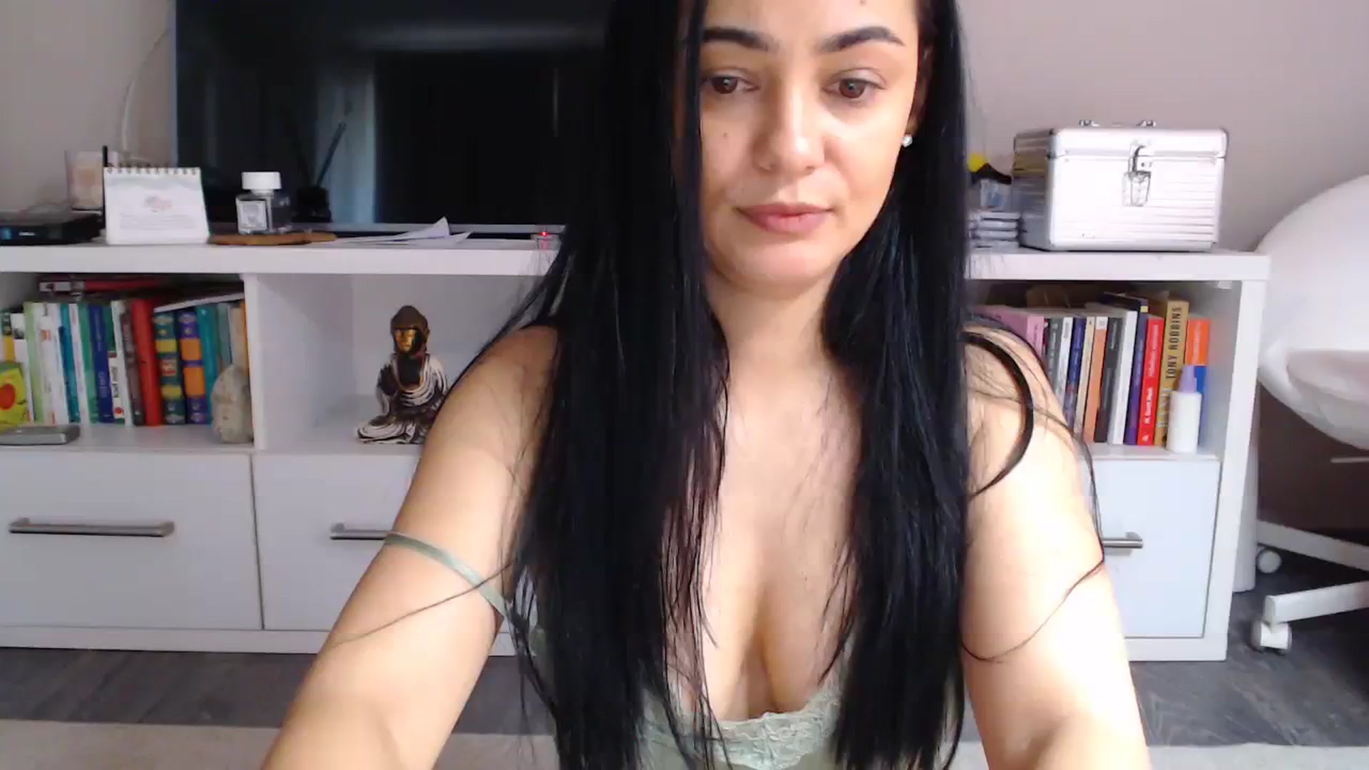 Gallery image thumbnail from Pennellop's myfreecams stream on, 11/06/2023, 09:47 image 13 of 20