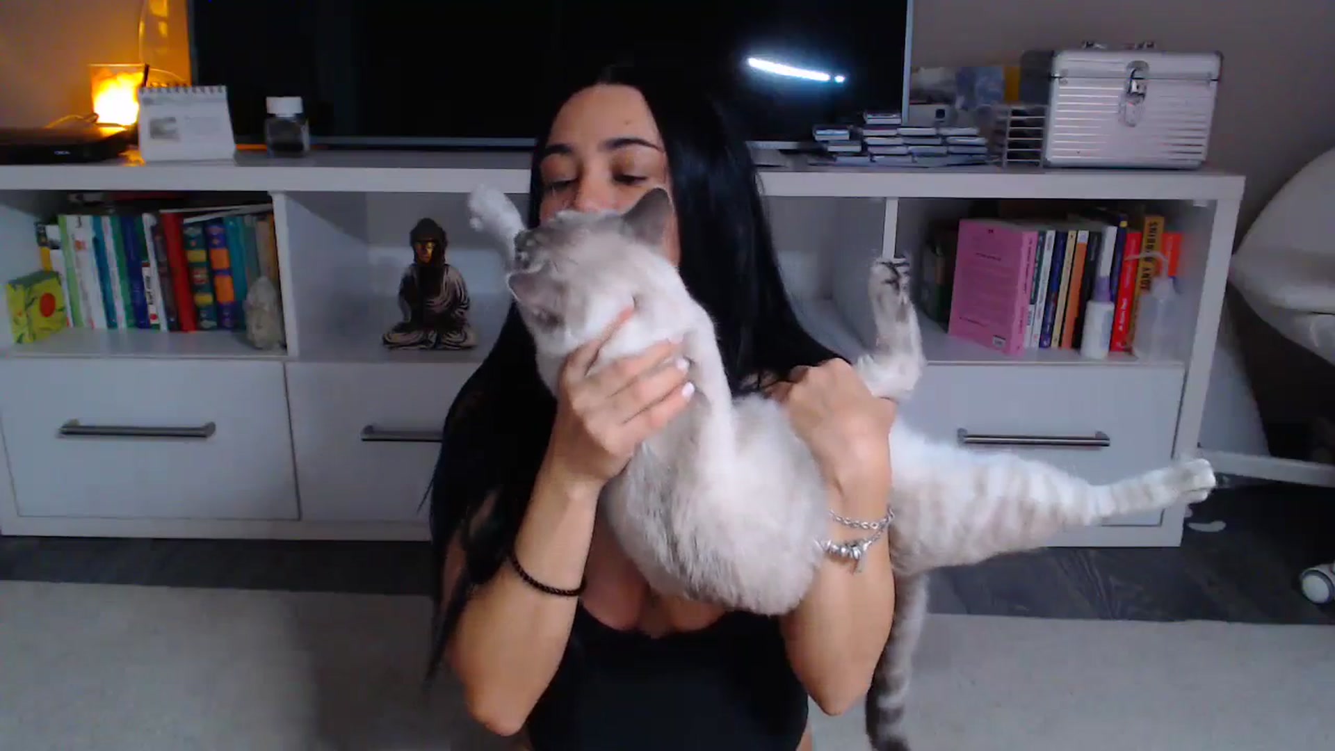 Gallery image thumbnail from Pennellop's myfreecams stream on, 11/25/2023, 08:45 image 15 of 20