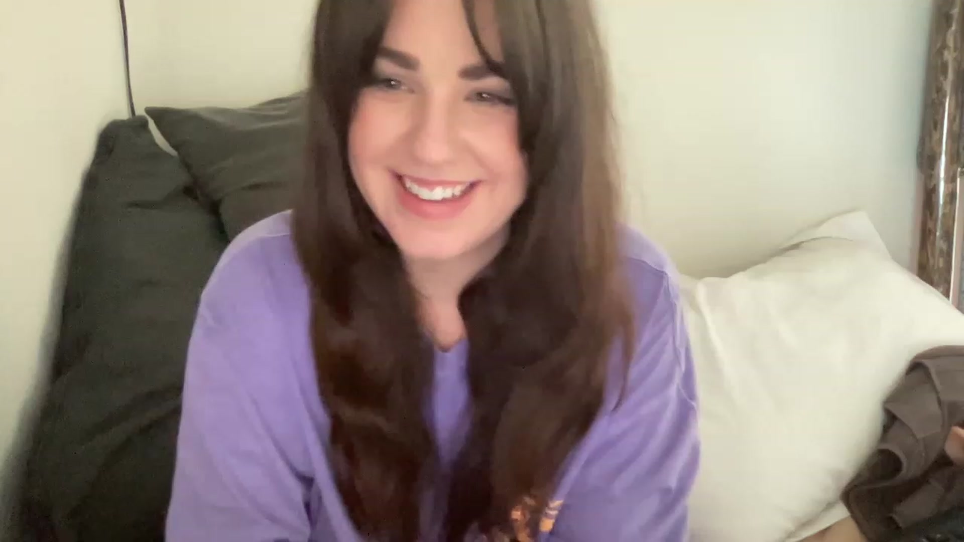 Gallery image thumbnail from PennieGold's myfreecams stream on, 11/24/2022, 22:13 image 13 of 20