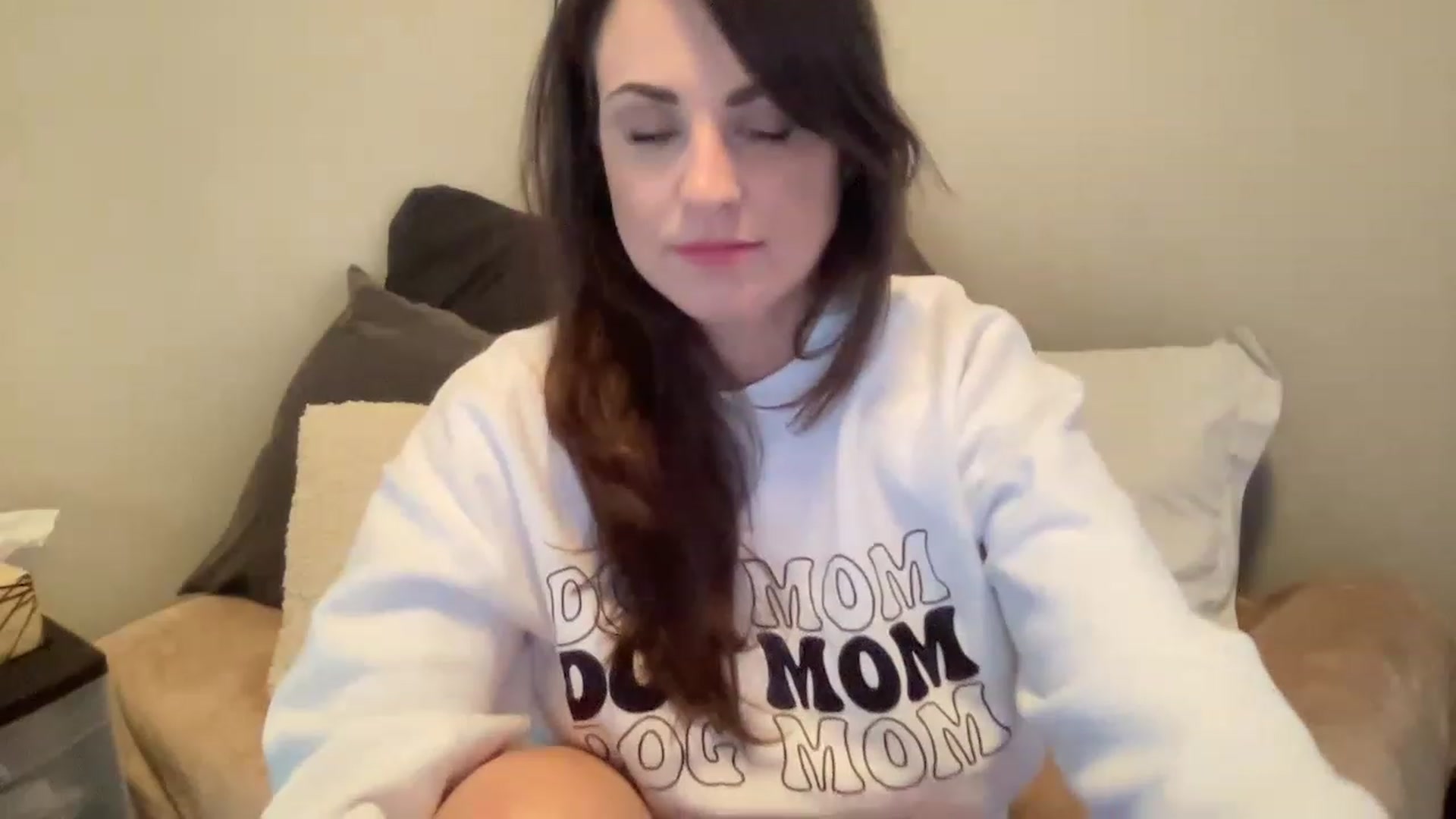 Gallery image thumbnail from PennieGold's myfreecams stream on, 12/26/2022, 23:25 image 16 of 20