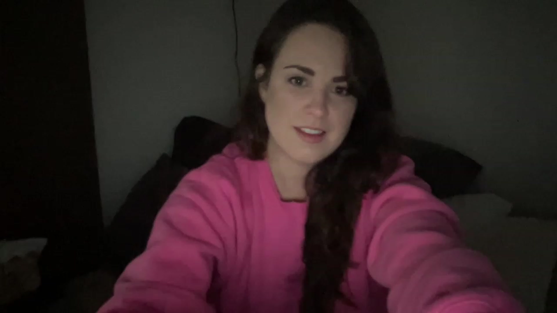 Gallery image thumbnail from PennieGold's myfreecams stream on, 12/27/2022, 23:34 image 11 of 20