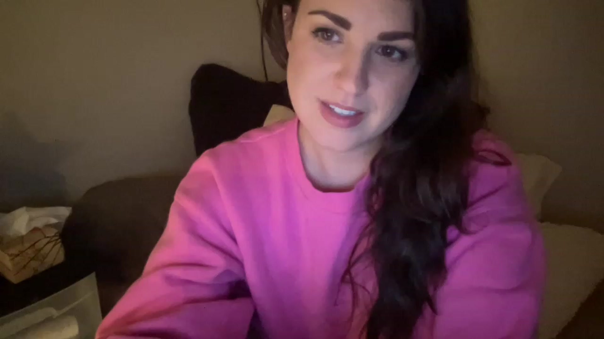 Gallery image thumbnail from PennieGold's myfreecams stream on, 12/28/2022, 01:53 image 2 of 20