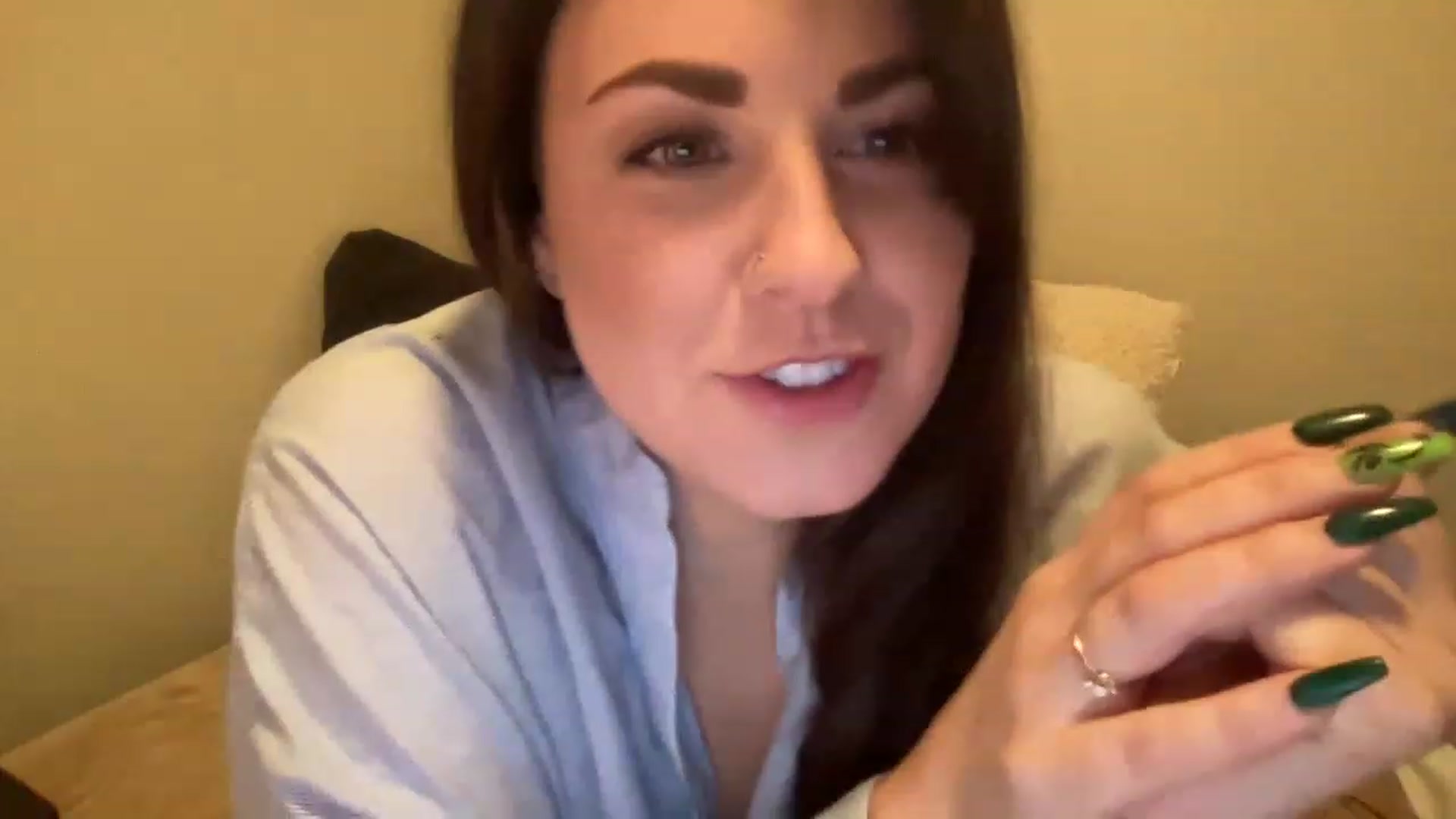 Gallery image thumbnail from PennieGold's myfreecams stream on, 12/29/2022, 24:31 image 2 of 20