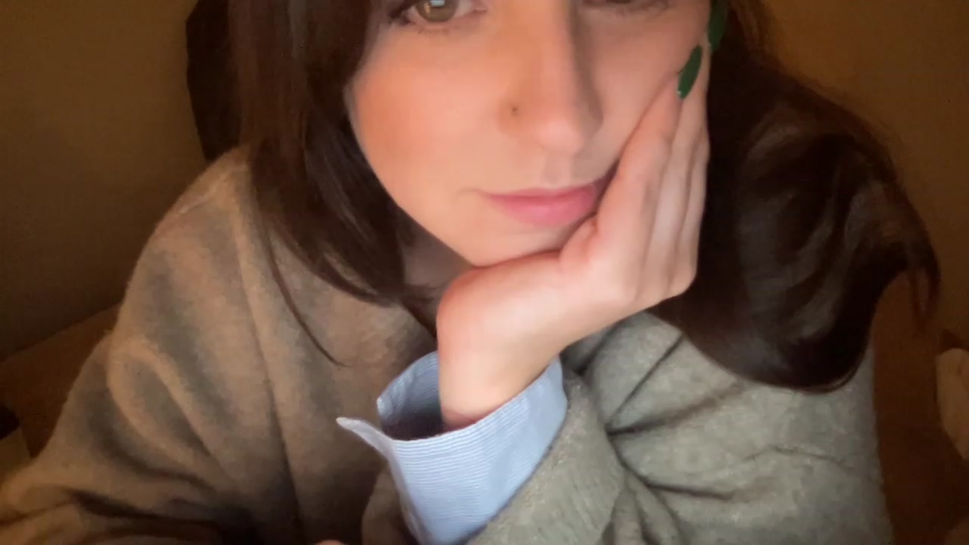 Gallery image thumbnail from PennieGold's myfreecams stream on, 12/29/2022, 24:31 image 11 of 20