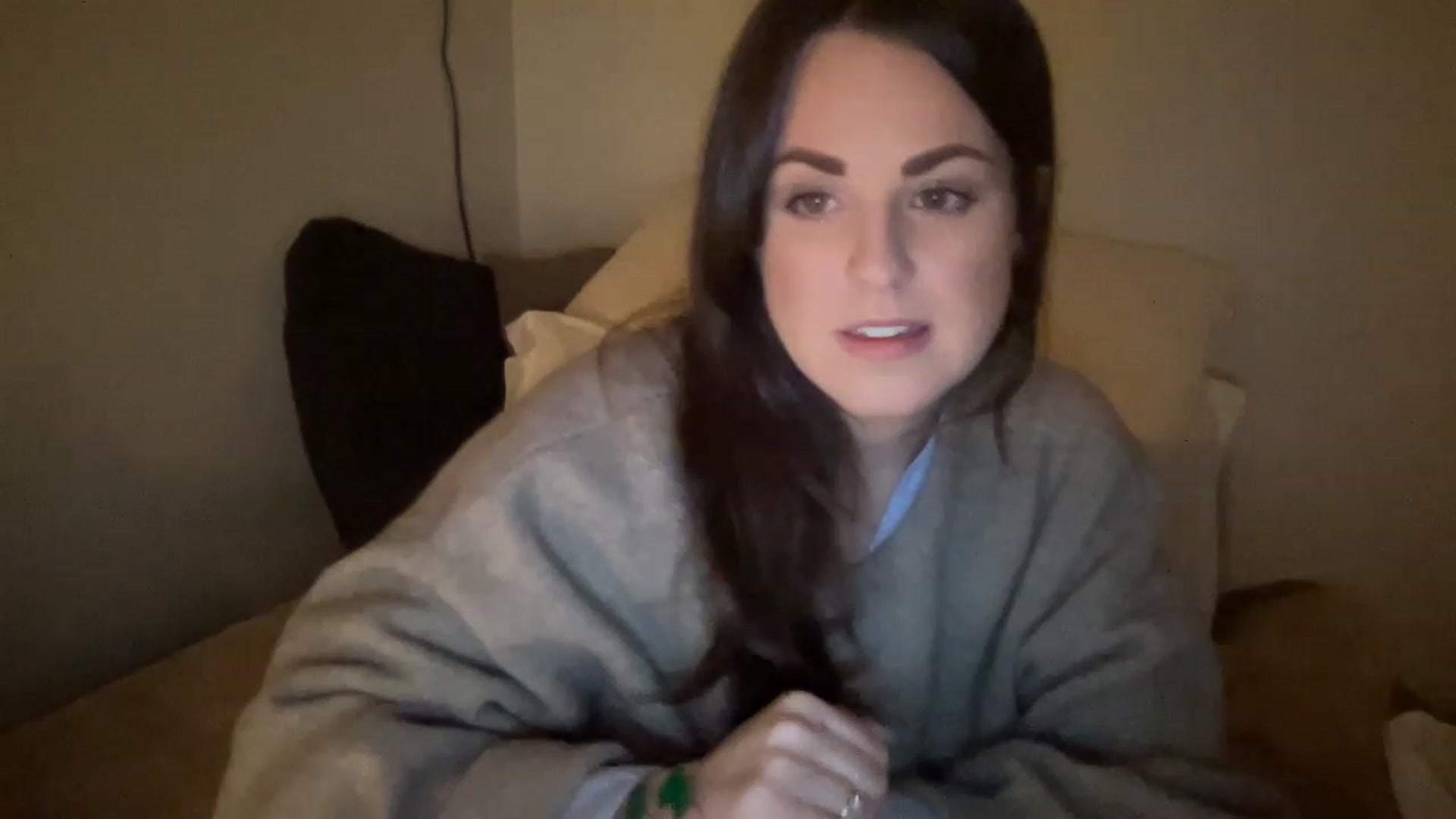 Gallery image thumbnail from PennieGold's myfreecams stream on, 12/29/2022, 24:31 image 8 of 20