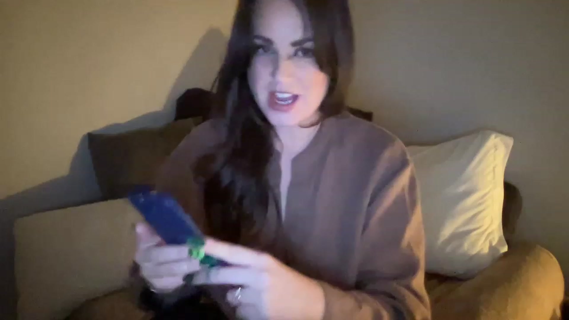 Gallery image thumbnail from PennieGold's myfreecams stream on, 12/30/2022, 02:36 image 5 of 20