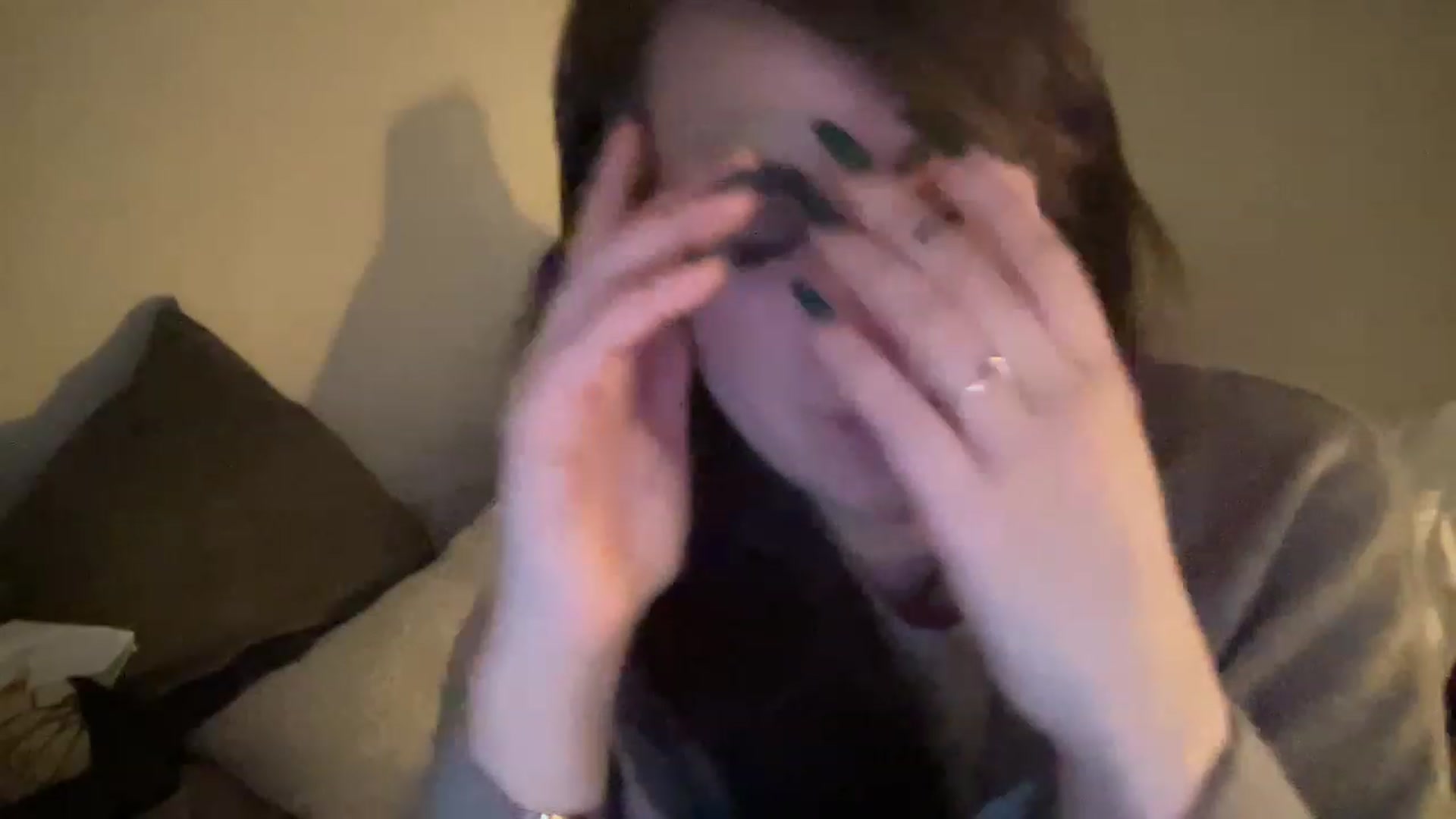 Gallery image thumbnail from PennieGold's myfreecams stream on, 12/30/2022, 22:21 image 11 of 20