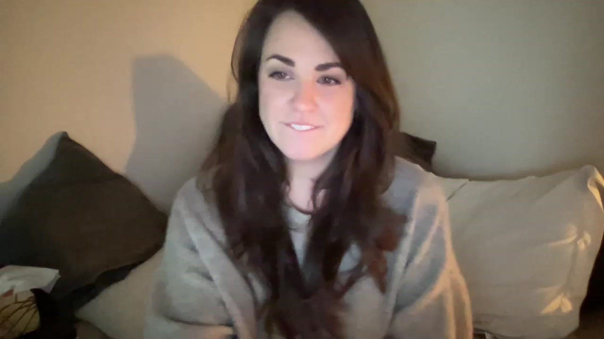 Gallery image thumbnail from PennieGold's myfreecams stream on, 12/30/2022, 22:21 image 3 of 20