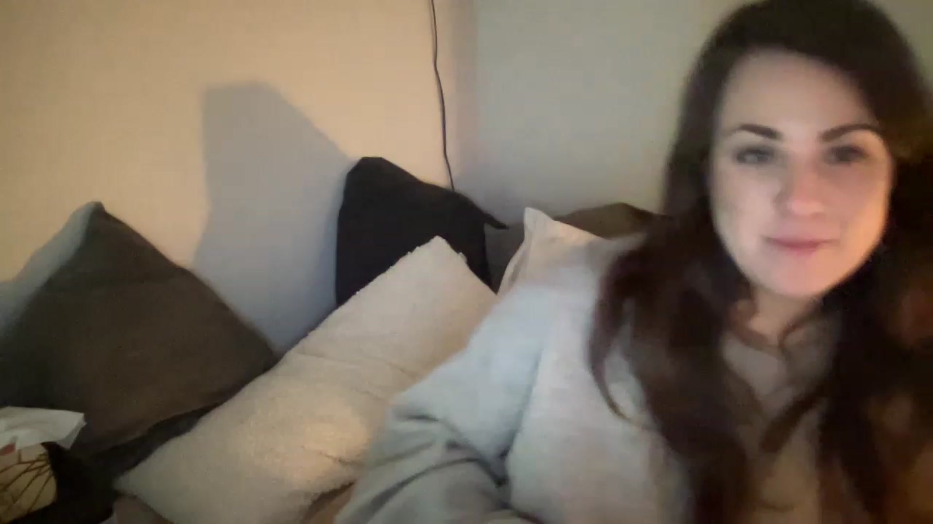 Gallery image thumbnail from PennieGold's myfreecams stream on, 12/30/2022, 22:21 image 4 of 20