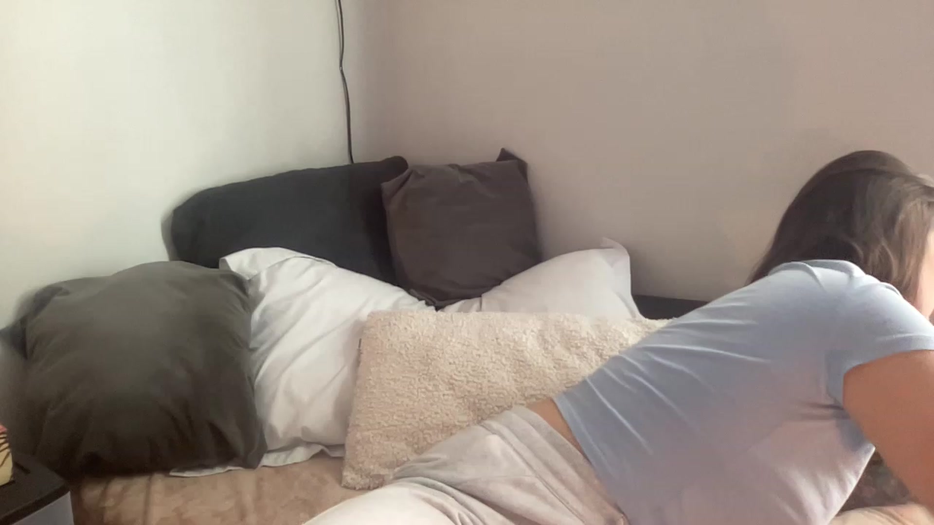 Gallery image thumbnail from PennieGold's myfreecams stream on, 01/16/2023, 21:57 image 6 of 20