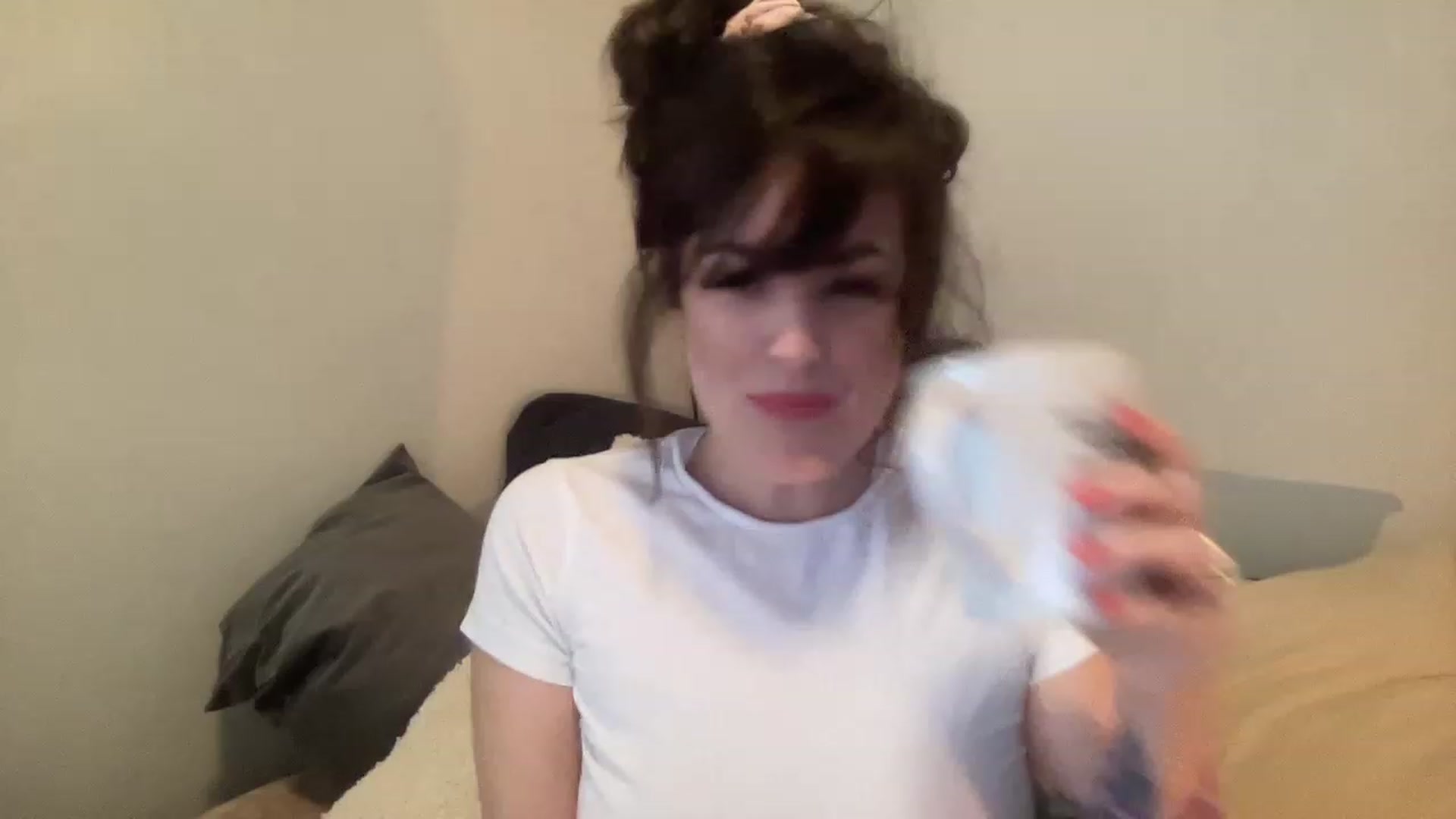 Gallery image thumbnail from PennieGold's myfreecams stream on, 02/07/2023, 19:21 image 8 of 20
