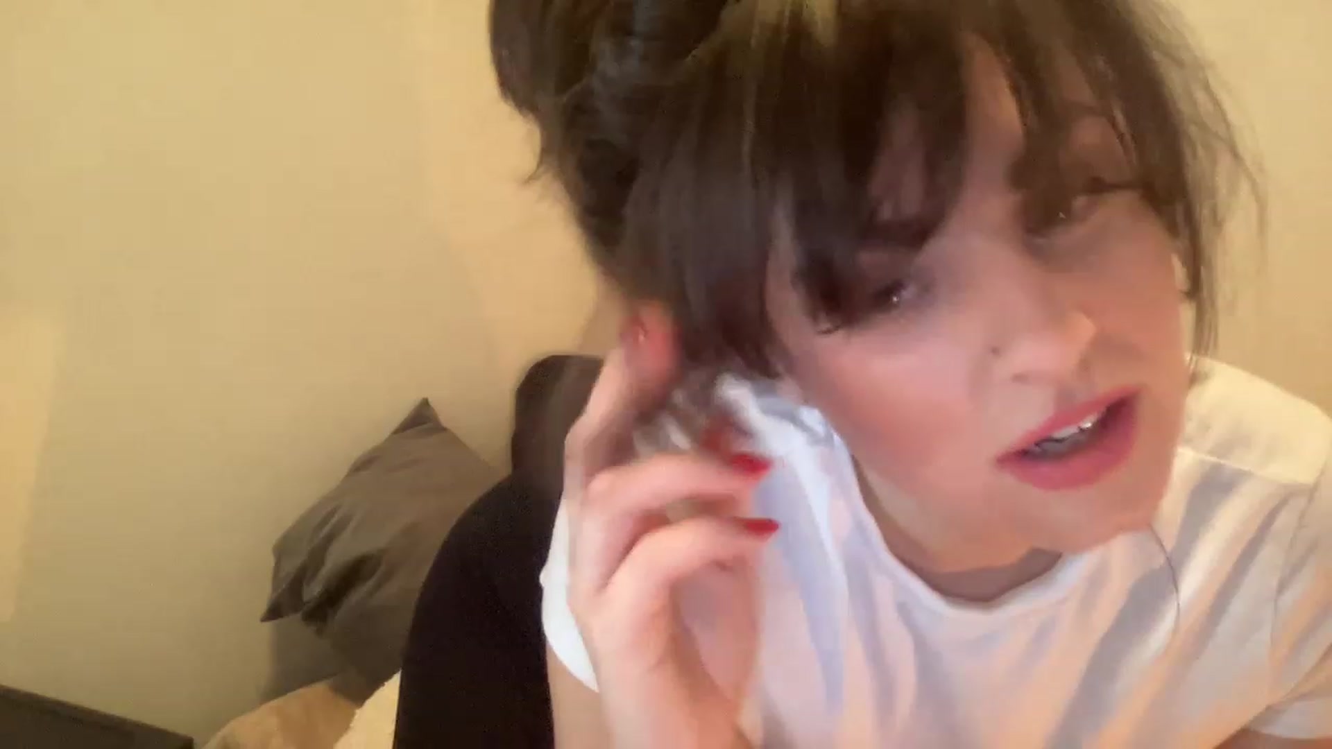 Gallery image thumbnail from PennieGold's myfreecams stream on, 02/07/2023, 19:21 image 6 of 20