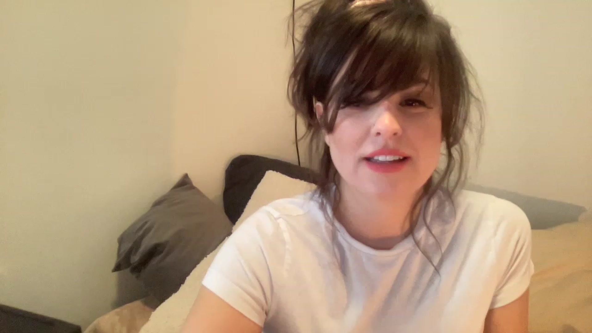Gallery image thumbnail from PennieGold's myfreecams stream on, 02/07/2023, 19:21 image 2 of 20