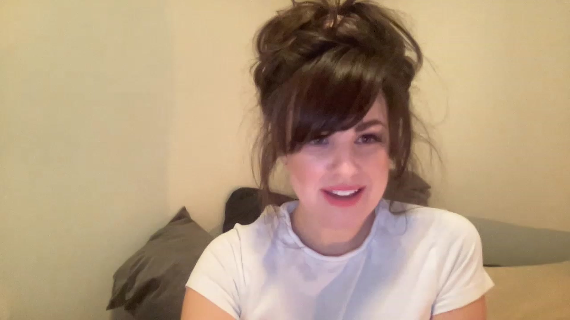 Gallery image thumbnail from PennieGold's myfreecams stream on, 02/07/2023, 19:21 image 10 of 20