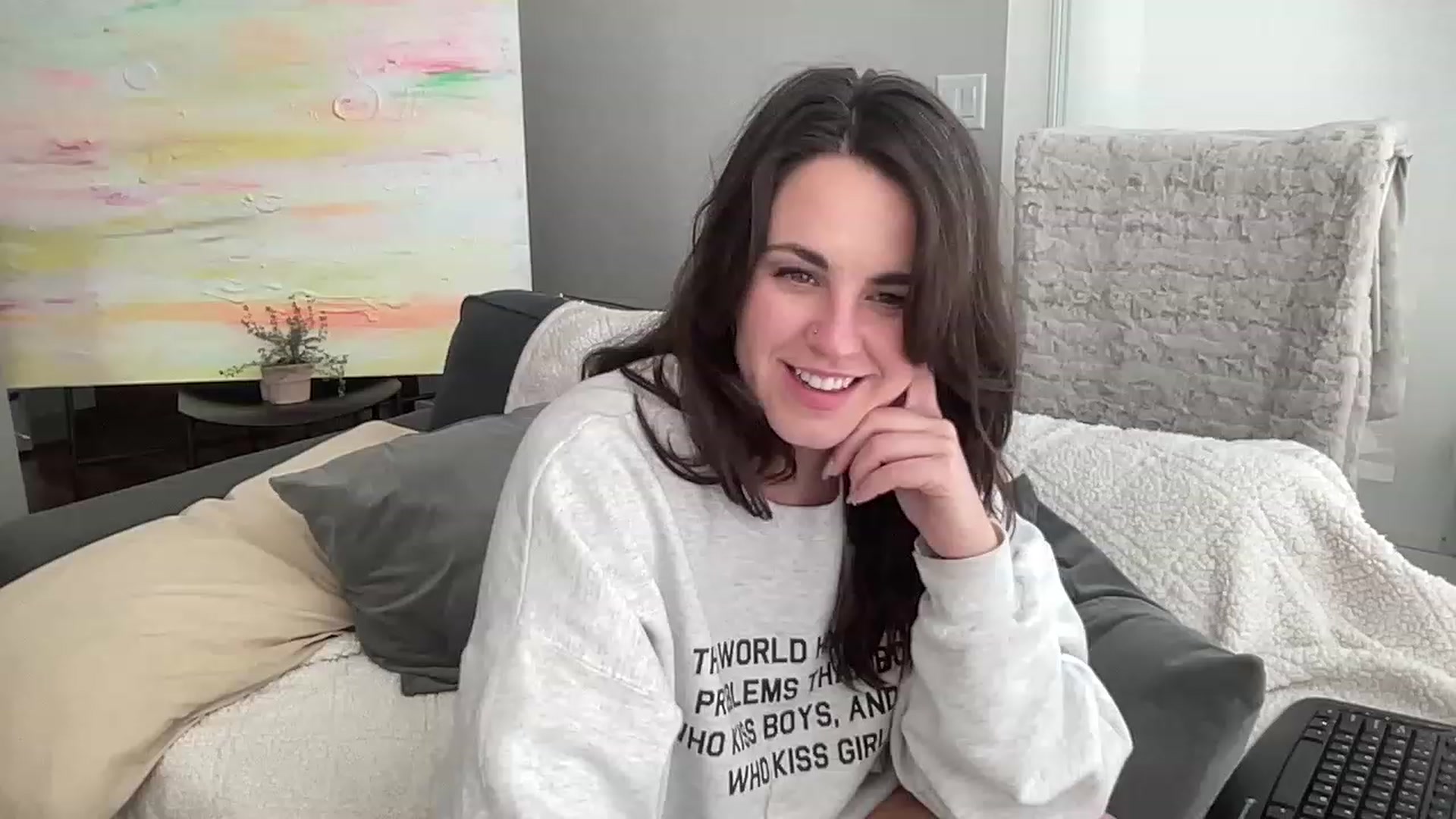 Gallery image thumbnail from PennieGold's myfreecams stream on, 05/31/2023, 19:11 image 20 of 20
