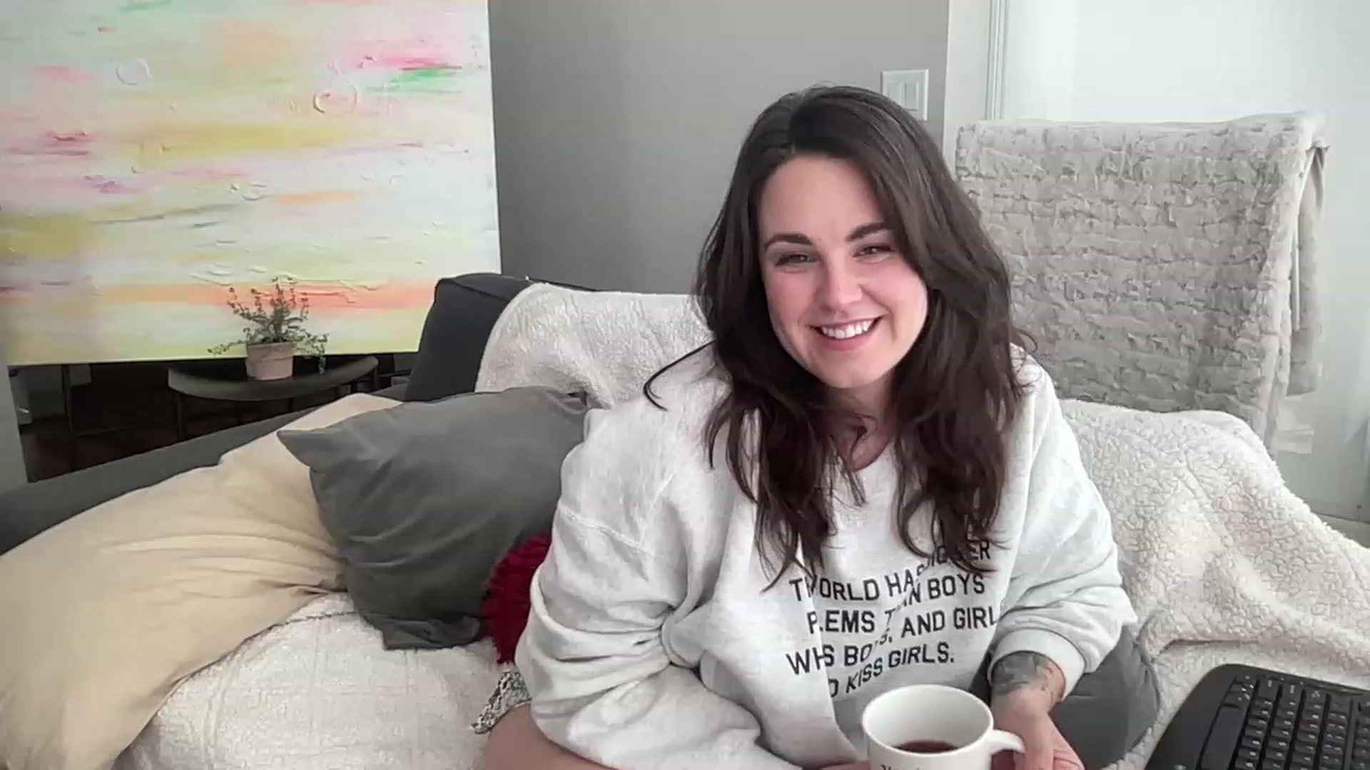 Gallery image thumbnail from PennieGold's myfreecams stream on, 05/31/2023, 19:11 image 5 of 20