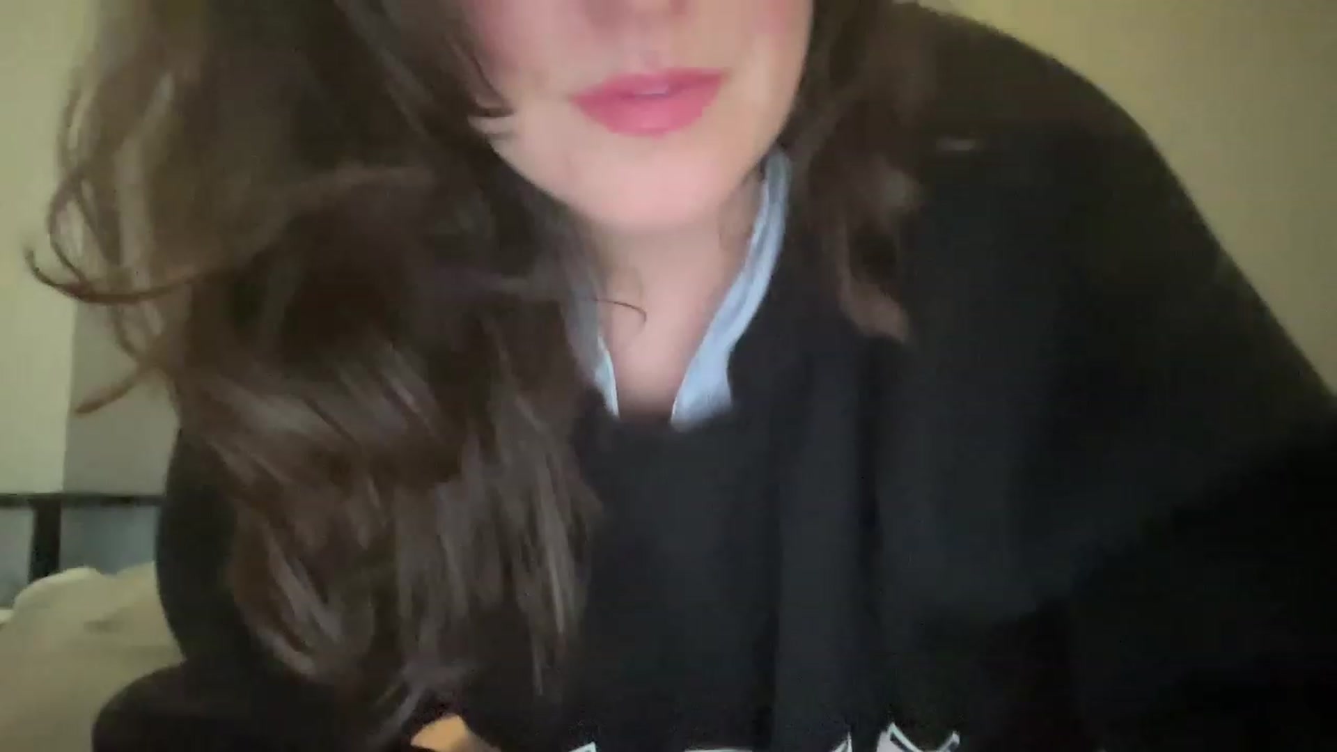 Gallery image thumbnail from PennieGold's myfreecams stream on, 06/04/2023, 04:00 image 7 of 20