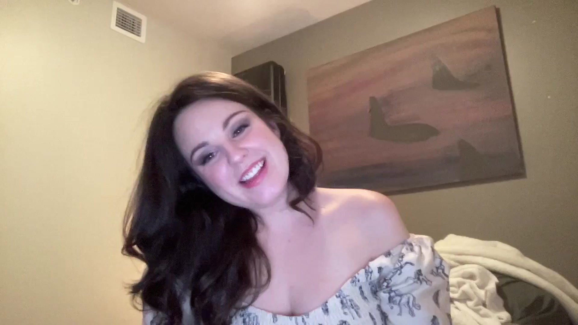 Gallery image thumbnail from PennieGold's myfreecams stream on, 02/05/2025, 22:29 image 3 of 20
