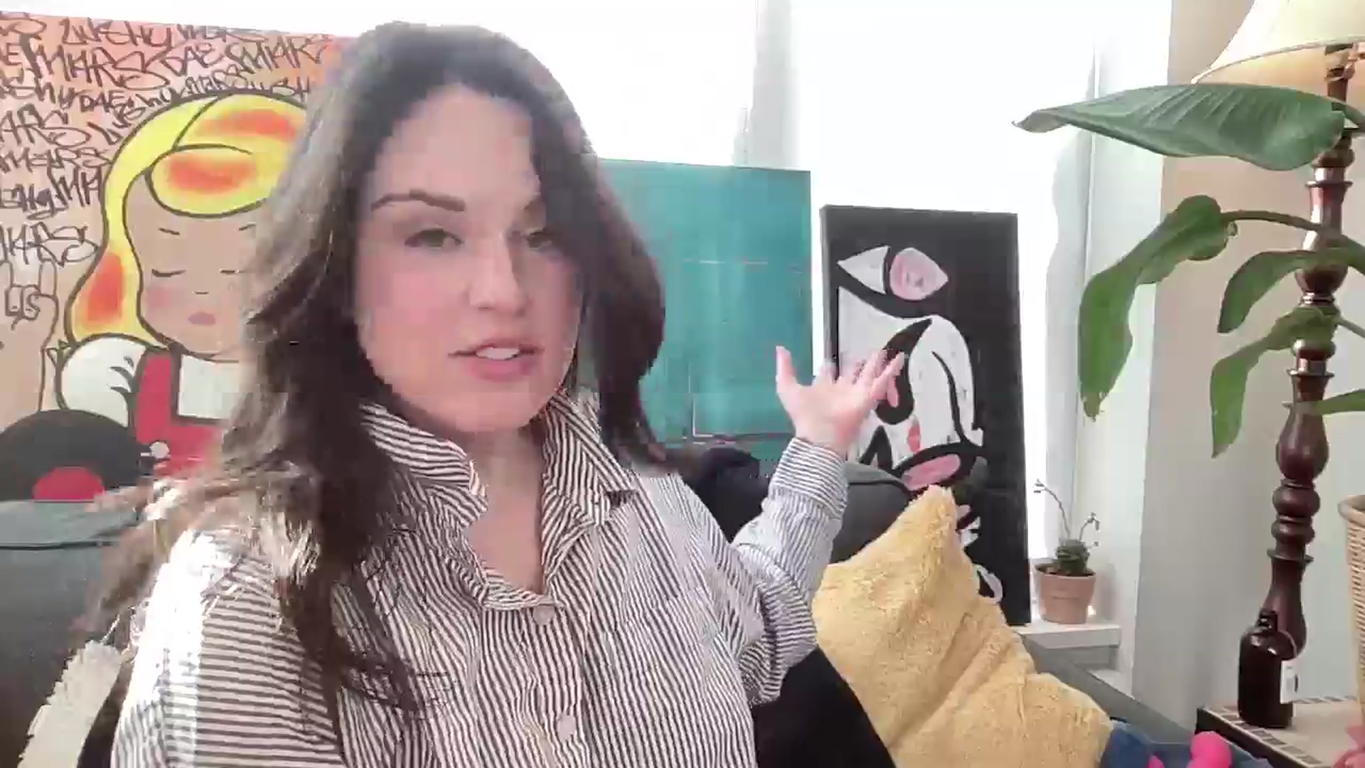 Gallery image thumbnail from PennieGold's myfreecams stream on, 02/15/2025, 23:56 image 6 of 20