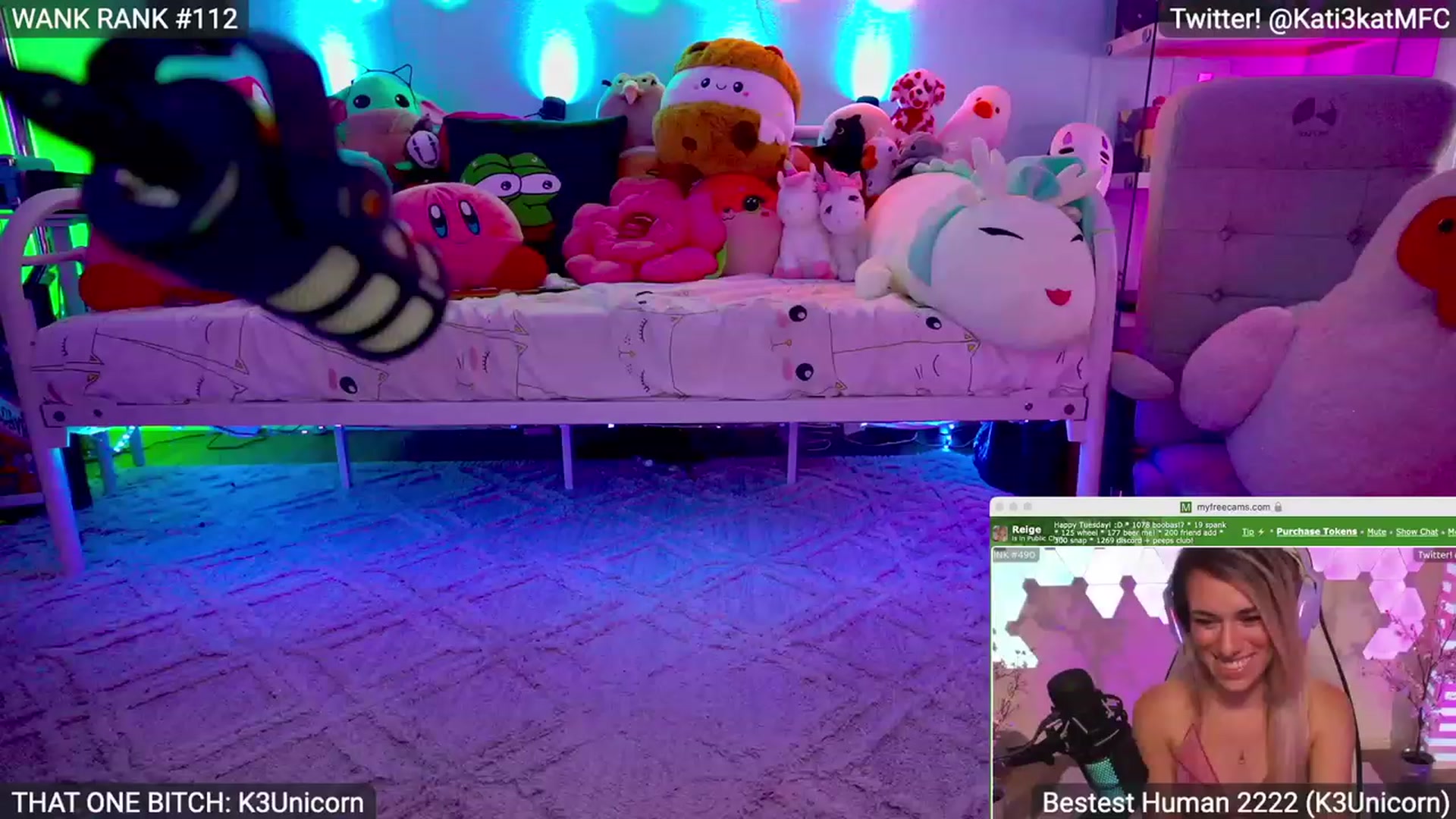 Gallery image thumbnail from Pep3_Silvia's myfreecams stream on, 07/19/2023, 06:20 image 17 of 20