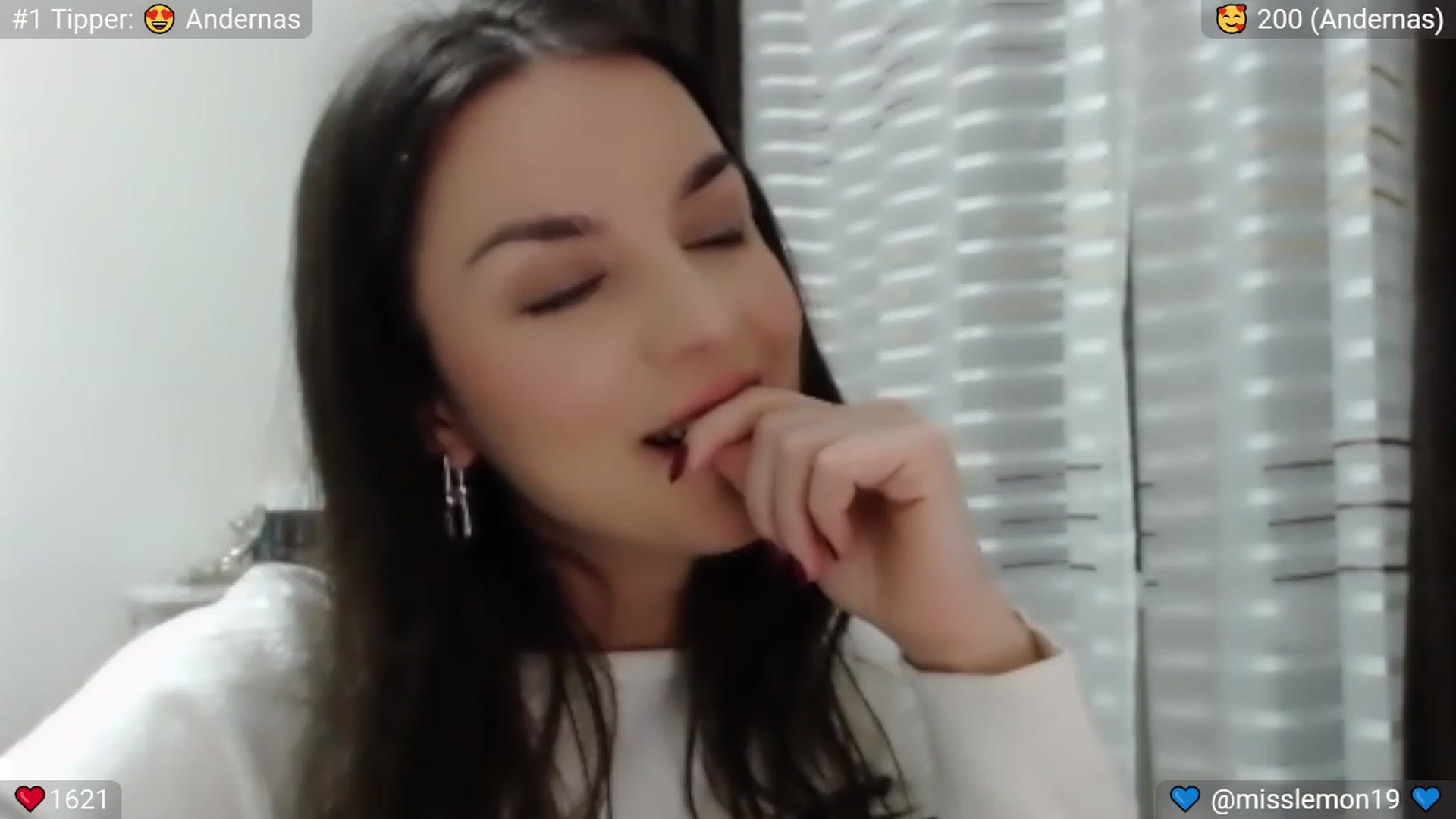 Gallery image thumbnail from Peppermint's myfreecams stream on, 01/21/2024, 02:14 image 4 of 20