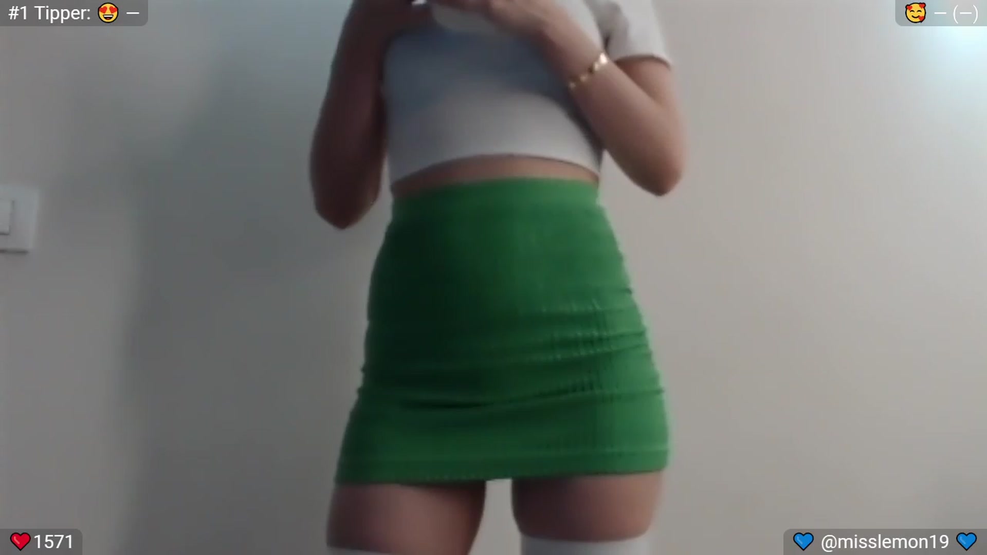Gallery image thumbnail from Peppermint's myfreecams stream on, 01/27/2024, 22:40 image 3 of 20