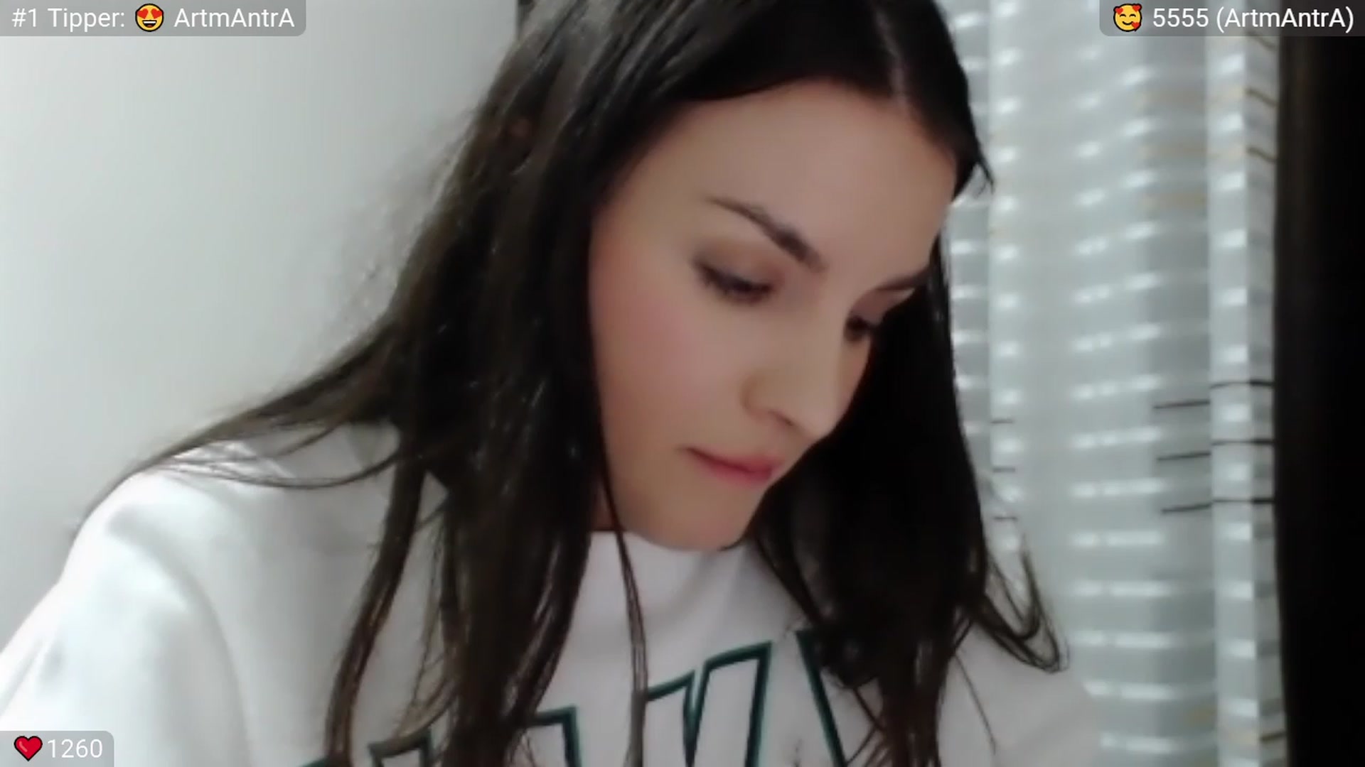 Gallery image thumbnail from Peppermint's myfreecams stream on, 01/29/2024, 24:36 image 20 of 20