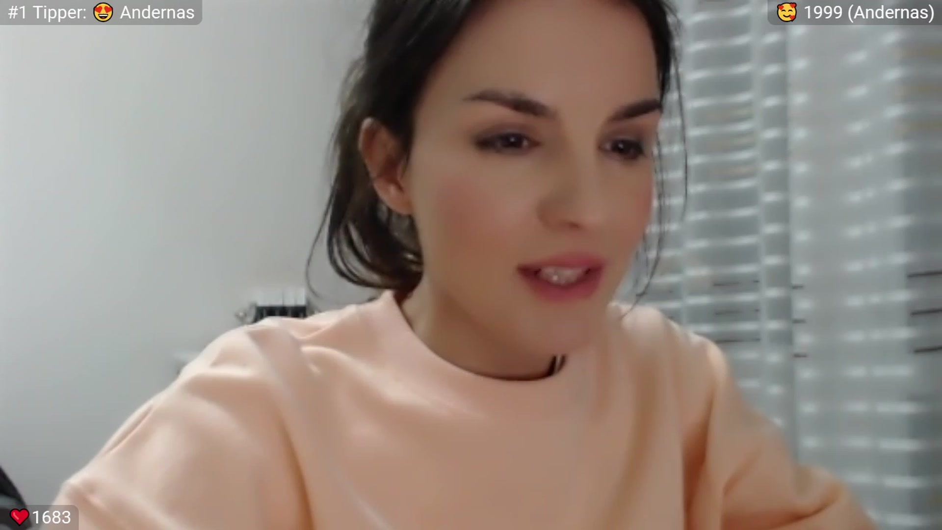 Gallery image thumbnail from Peppermint's myfreecams stream on, 02/03/2024, 23:33 image 12 of 20