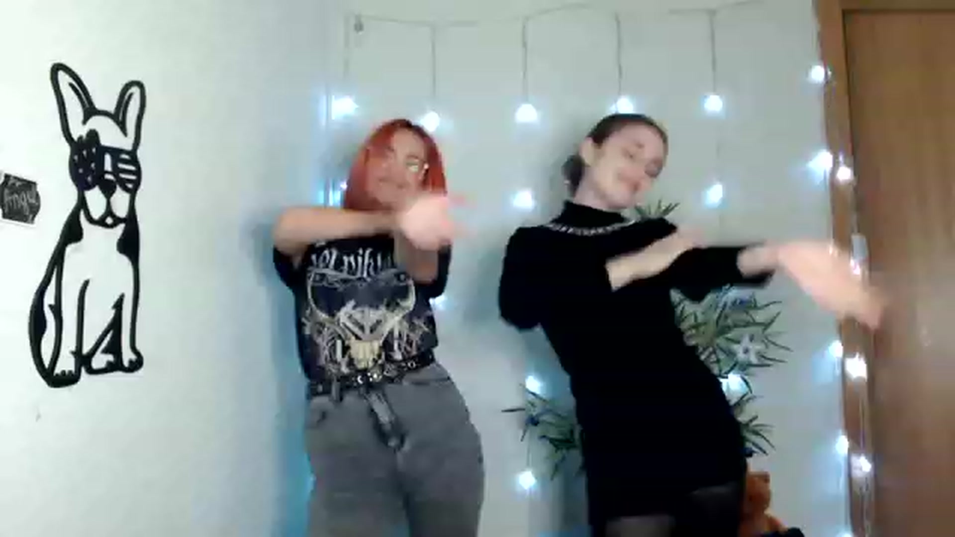 Gallery image thumbnail from PepperoniXXX's myfreecams stream on, 12/04/2022, 17:50 image 3 of 20