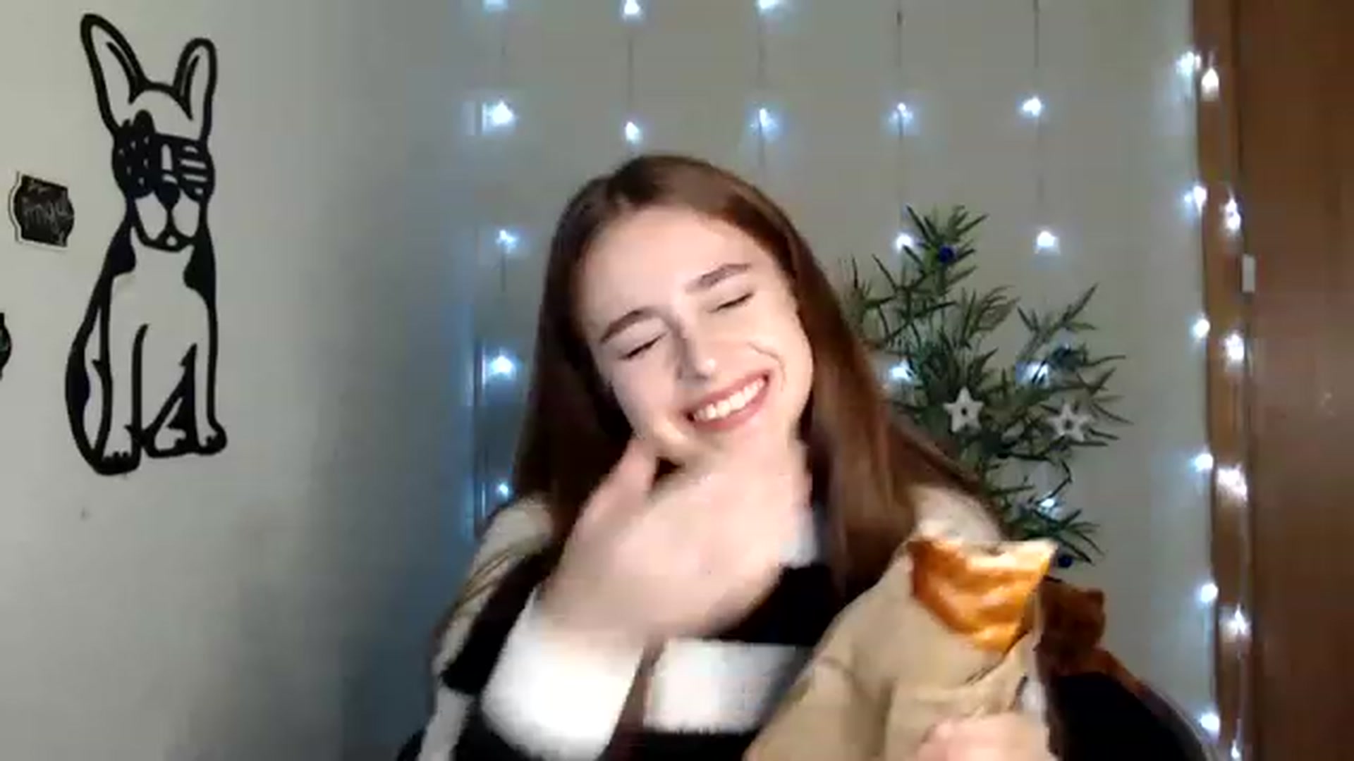 Gallery image thumbnail from PepperoniXXX's myfreecams stream on, 12/06/2022, 16:25 image 13 of 20