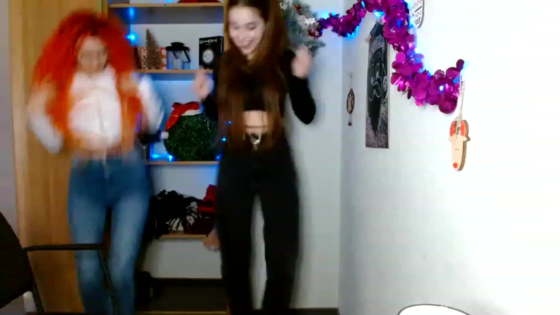 Gallery image thumbnail from PepperoniXXX's myfreecams stream on, 12/09/2022, 18:01 image 2 of 20