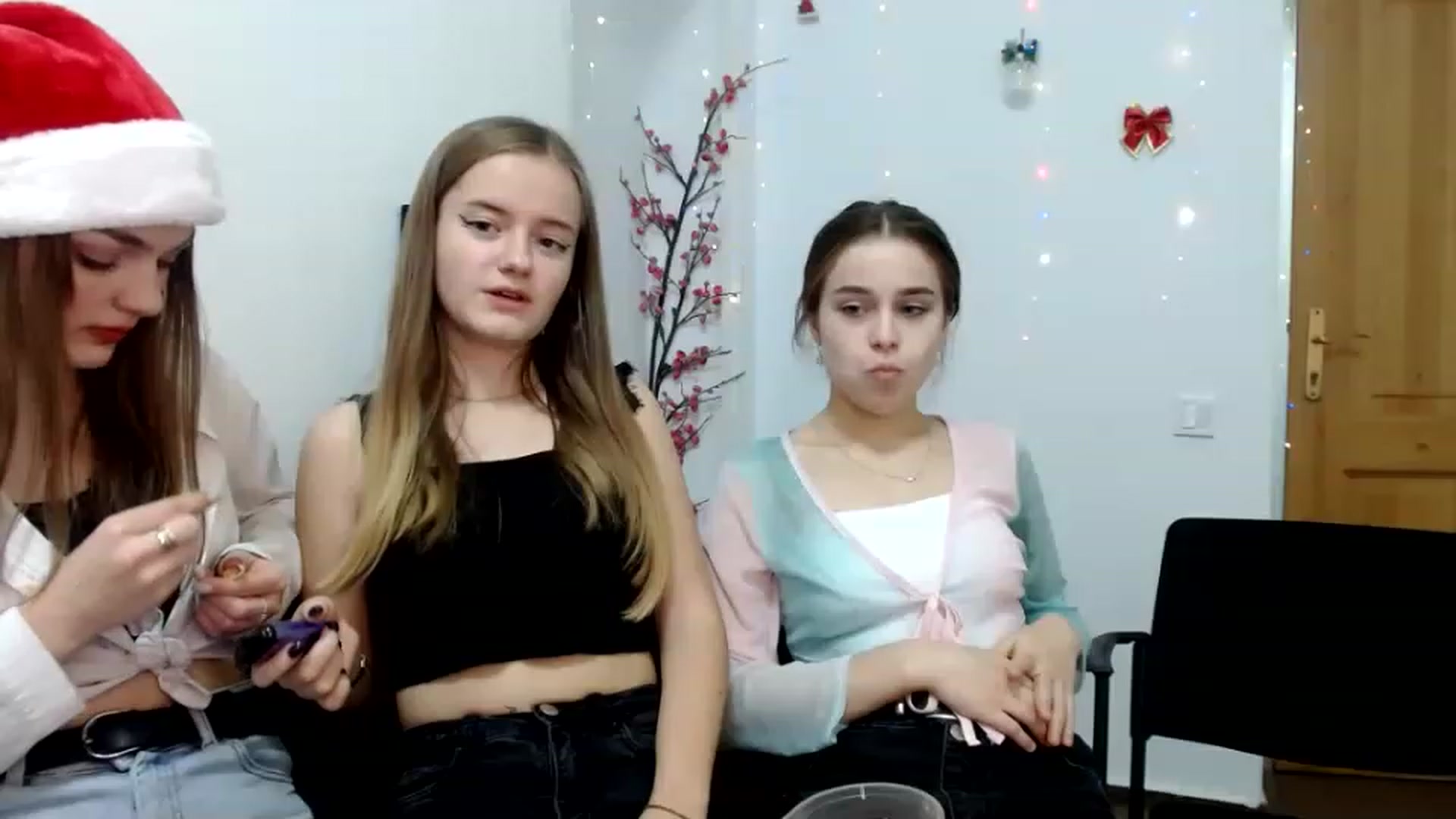 Gallery image thumbnail from PepperoniXXX's myfreecams stream on, 12/10/2022, 17:01 image 6 of 20