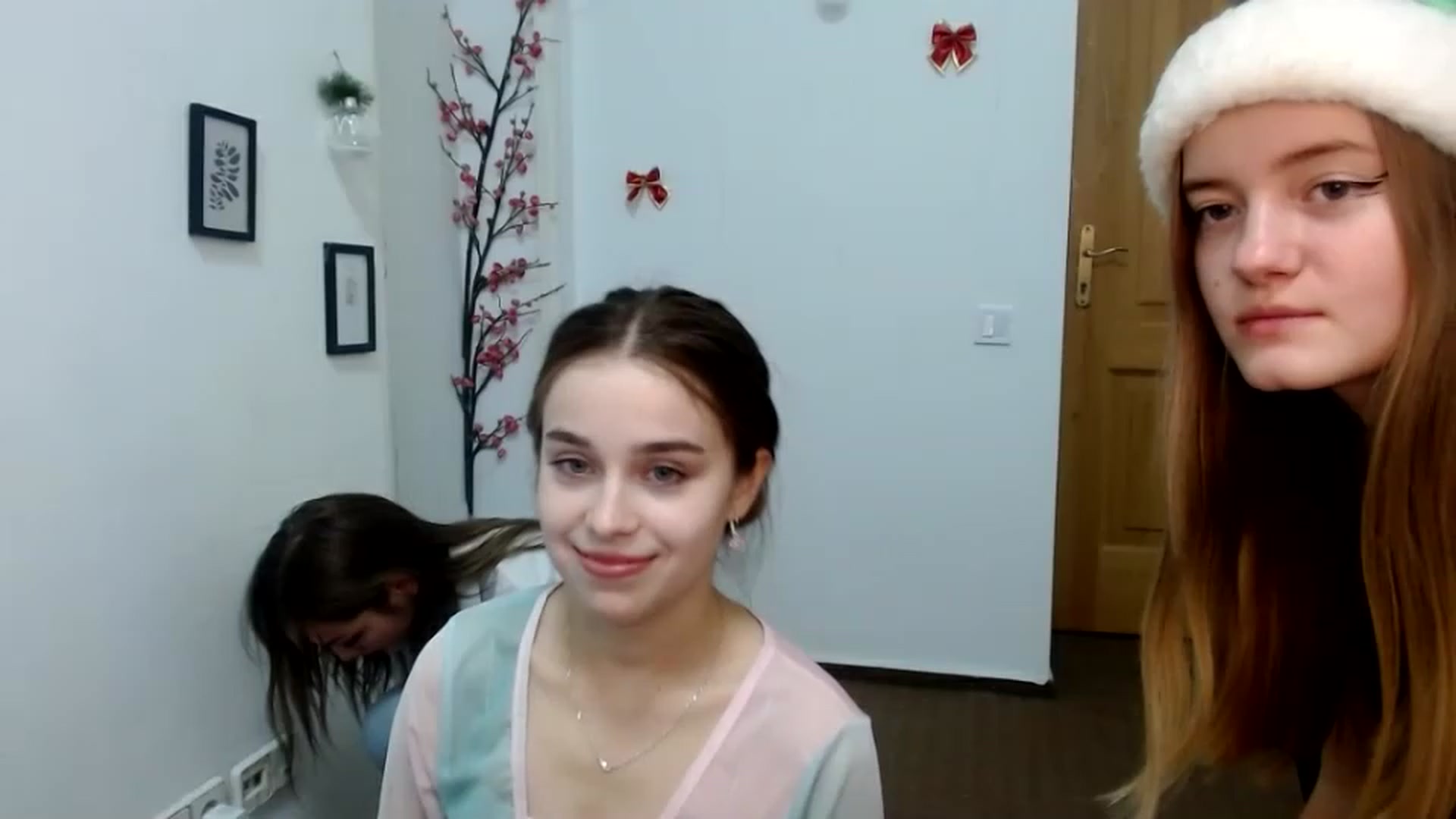 Gallery image thumbnail from PepperoniXXX's myfreecams stream on, 12/10/2022, 17:58 image 4 of 20