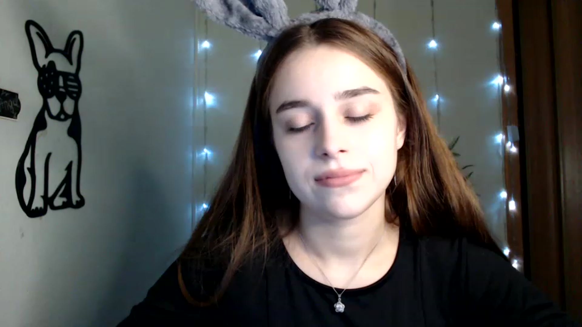 Gallery image thumbnail from PepperoniXXX's myfreecams stream on, 12/18/2022, 13:47 image 19 of 20