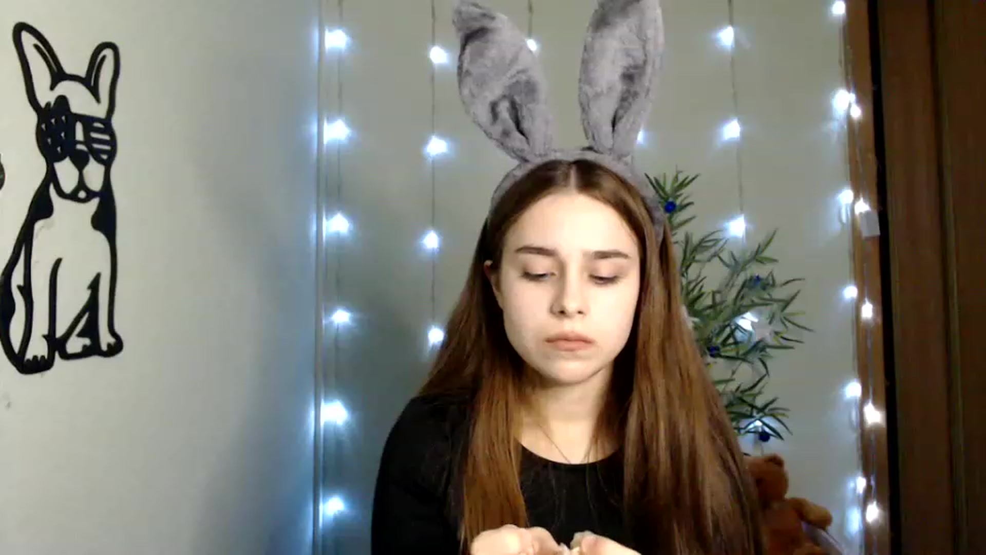 Gallery image thumbnail from PepperoniXXX's myfreecams stream on, 12/18/2022, 17:31 image 20 of 20