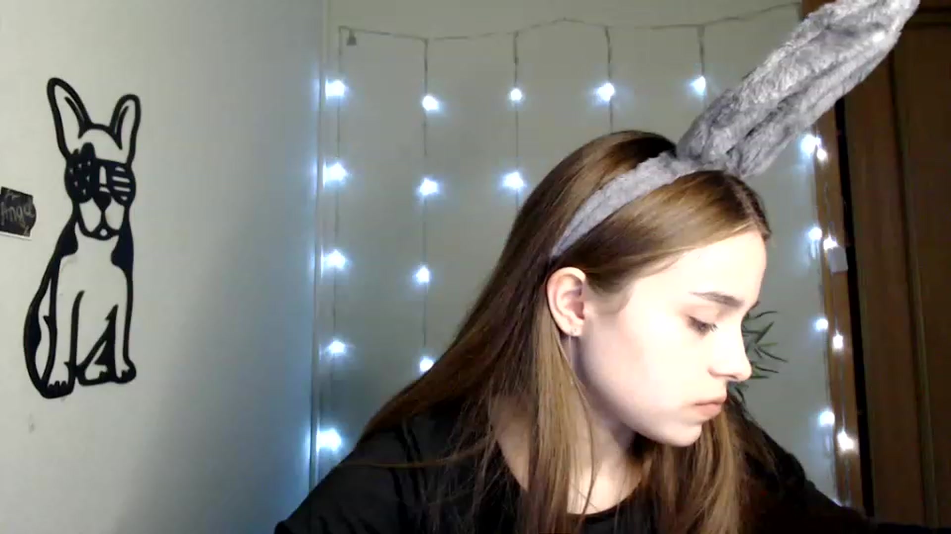 Gallery image thumbnail from PepperoniXXX's myfreecams stream on, 12/18/2022, 17:31 image 5 of 20