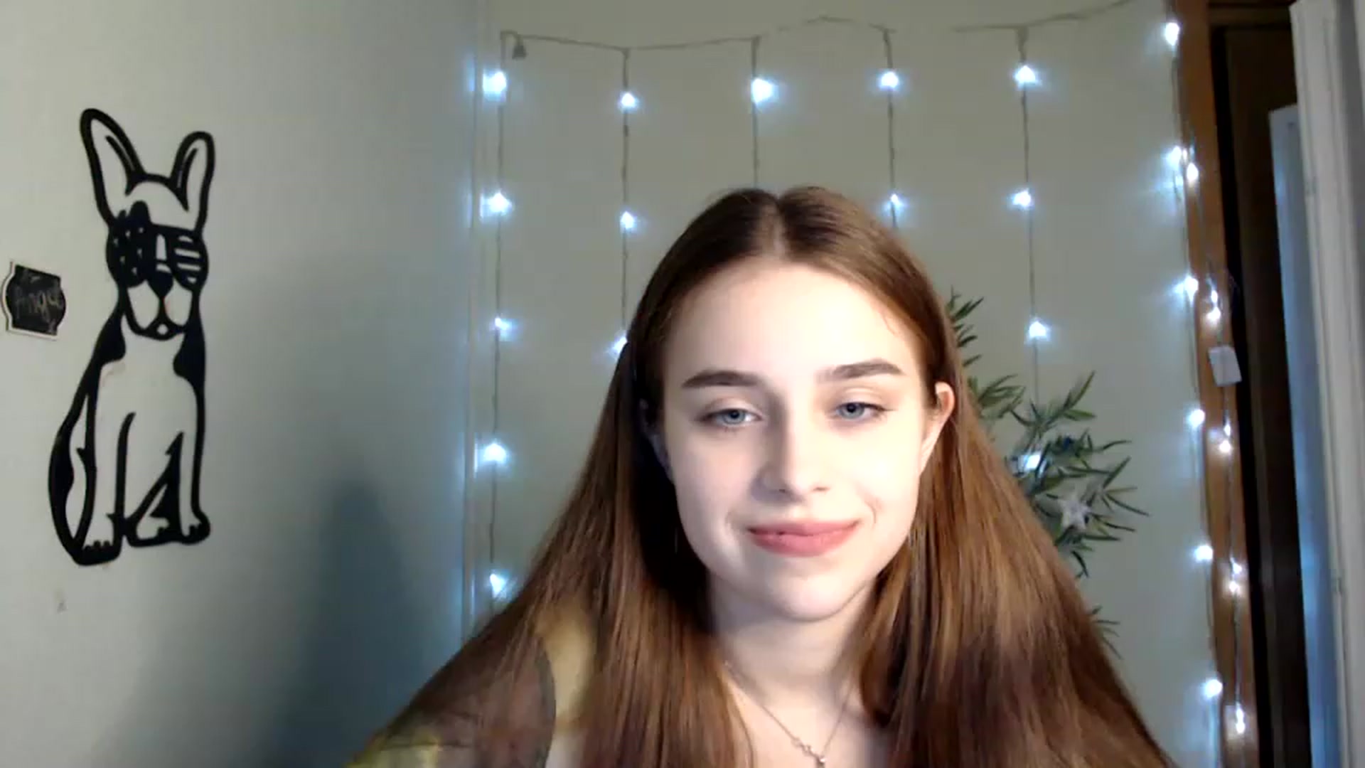 Gallery image thumbnail from PepperoniXXX's myfreecams stream on, 12/25/2022, 16:16 image 16 of 20