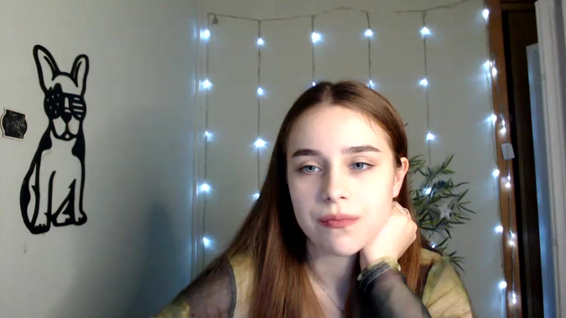 Gallery image thumbnail from PepperoniXXX's myfreecams stream on, 12/25/2022, 16:16 image 17 of 20