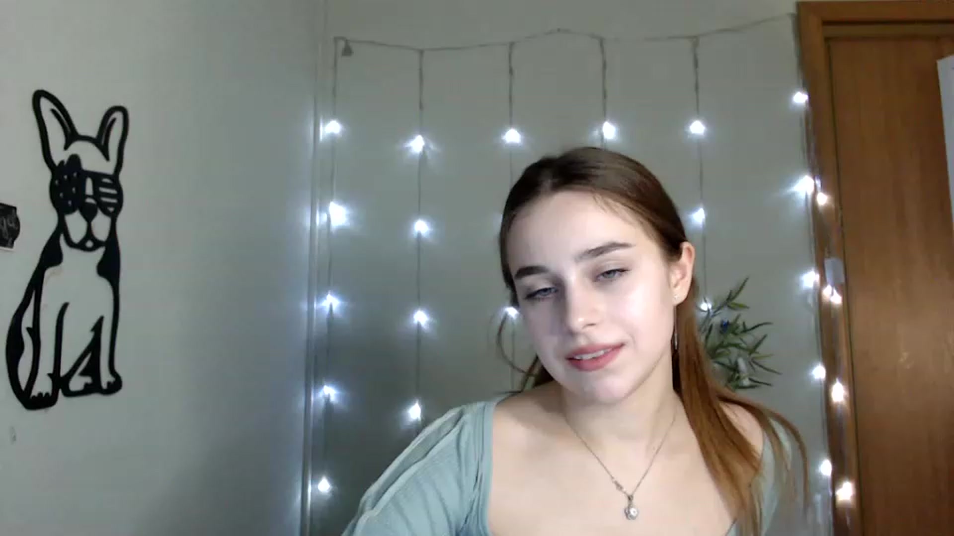 Gallery image thumbnail from PepperoniXXX's myfreecams stream on, 12/30/2022, 15:21 image 16 of 20