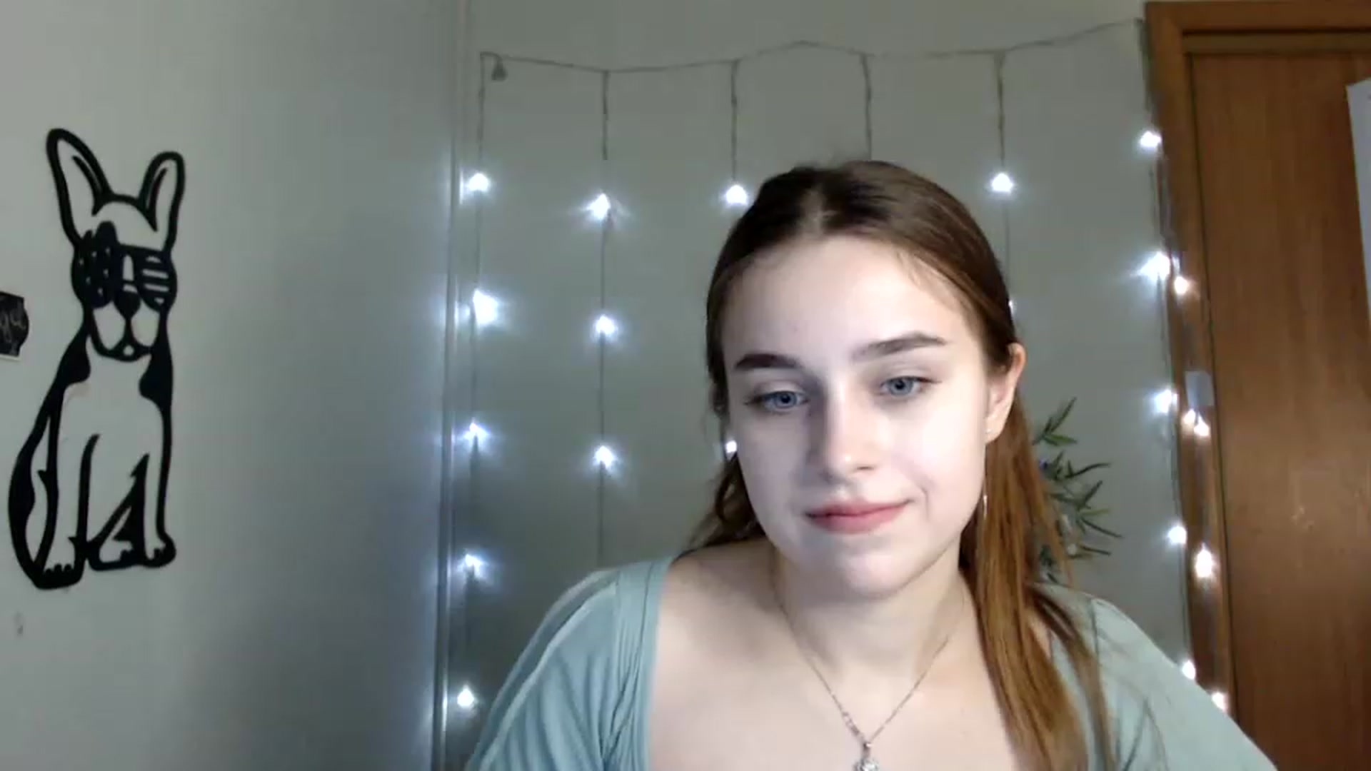 Gallery image thumbnail from PepperoniXXX's myfreecams stream on, 12/30/2022, 15:21 image 13 of 20