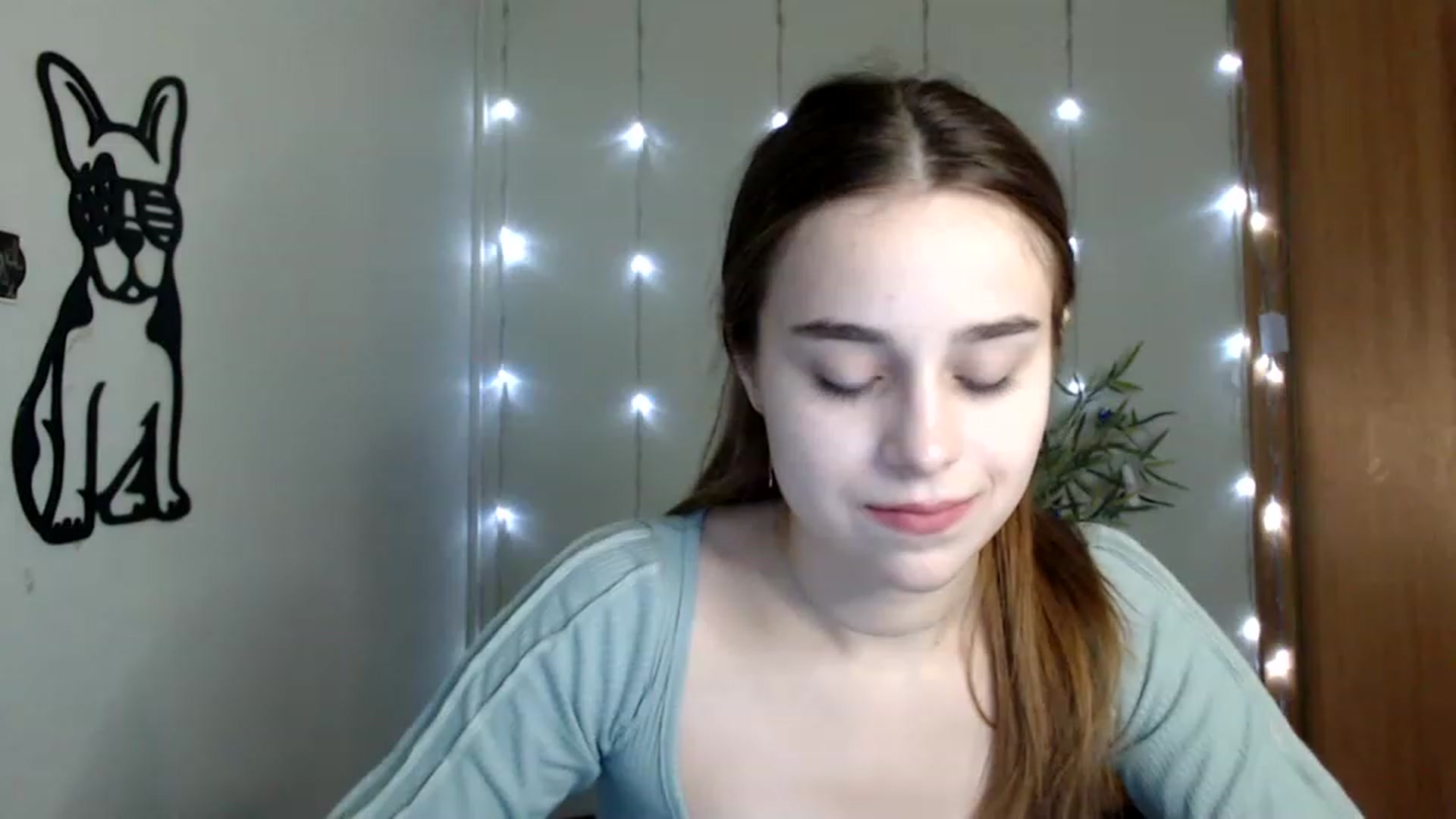 Gallery image thumbnail from PepperoniXXX's myfreecams stream on, 12/30/2022, 17:40 image 17 of 20