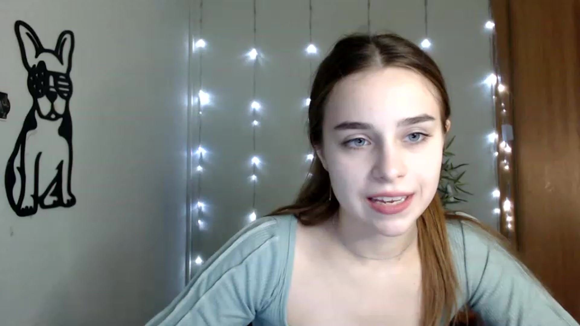 Gallery image thumbnail from PepperoniXXX's myfreecams stream on, 12/30/2022, 17:40 image 12 of 20