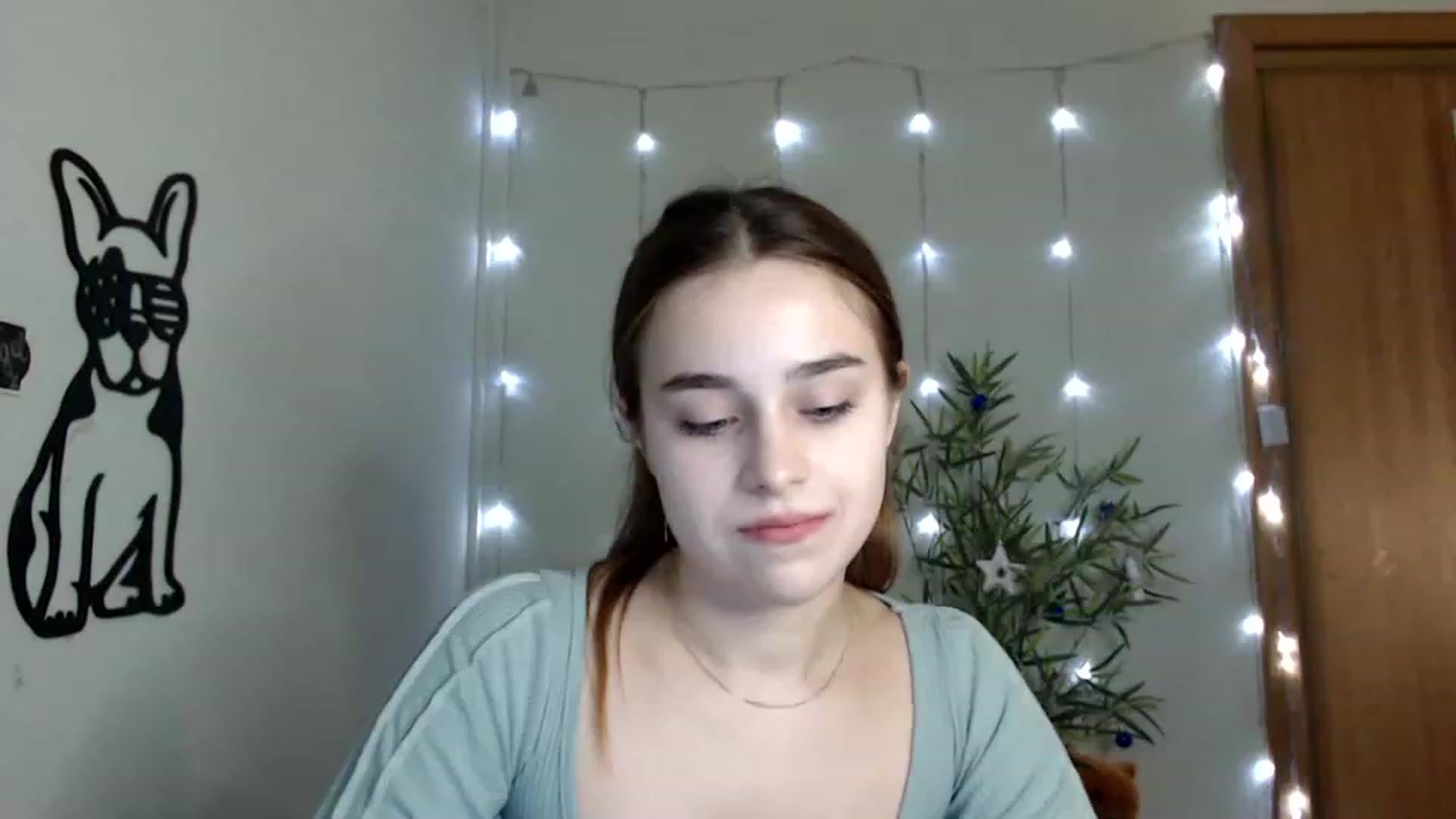 Gallery image thumbnail from PepperoniXXX's myfreecams stream on, 12/30/2022, 18:11 image 9 of 20