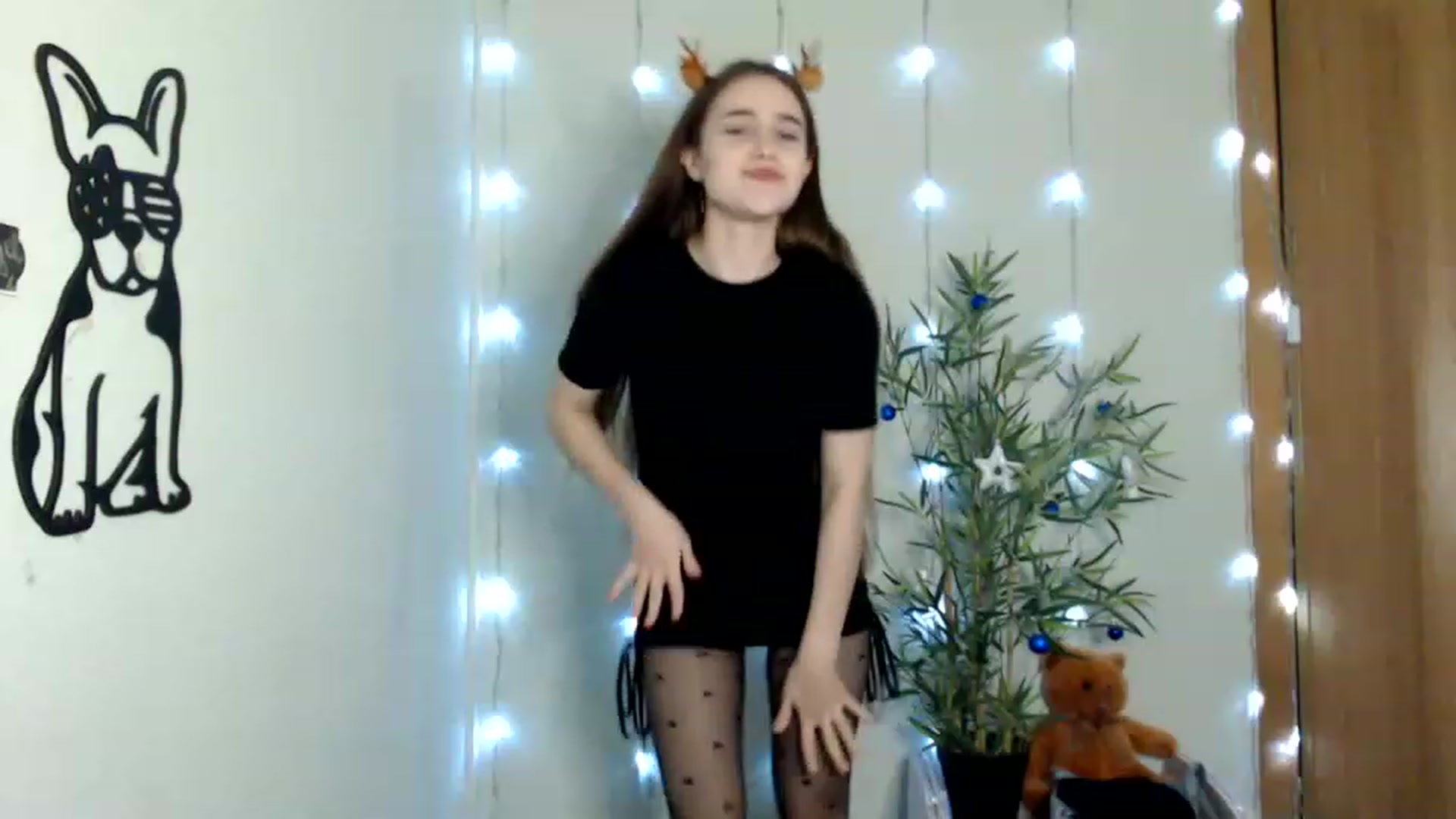 Gallery image thumbnail from PepperoniXXX's myfreecams stream on, 12/31/2022, 12:49 image 19 of 20